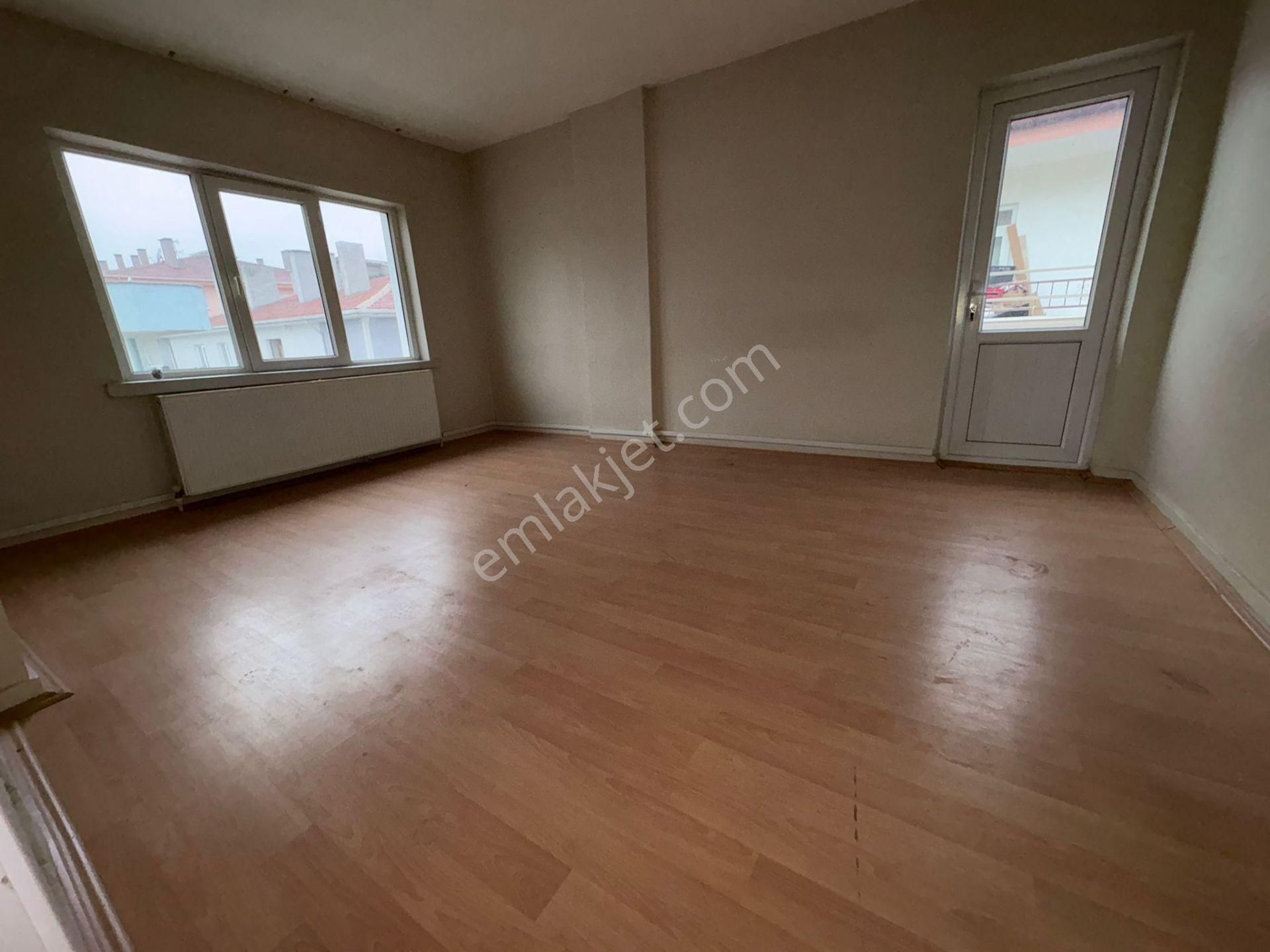 Yılmaz Gayrımenkulden Harika Fırsat 4+1 Katta Atatürk Mahallesinde Kiralık Daire 22.0000tl - Görsel 29