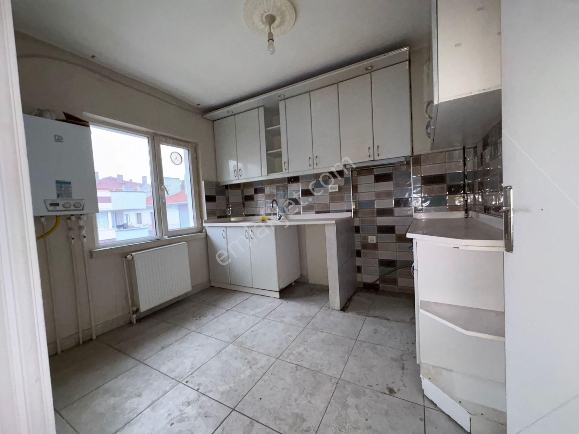 Yılmaz Gayrımenkulden Harika Fırsat 4+1 Katta Atatürk Mahallesinde Kiralık Daire 22.0000tl - Görsel 25