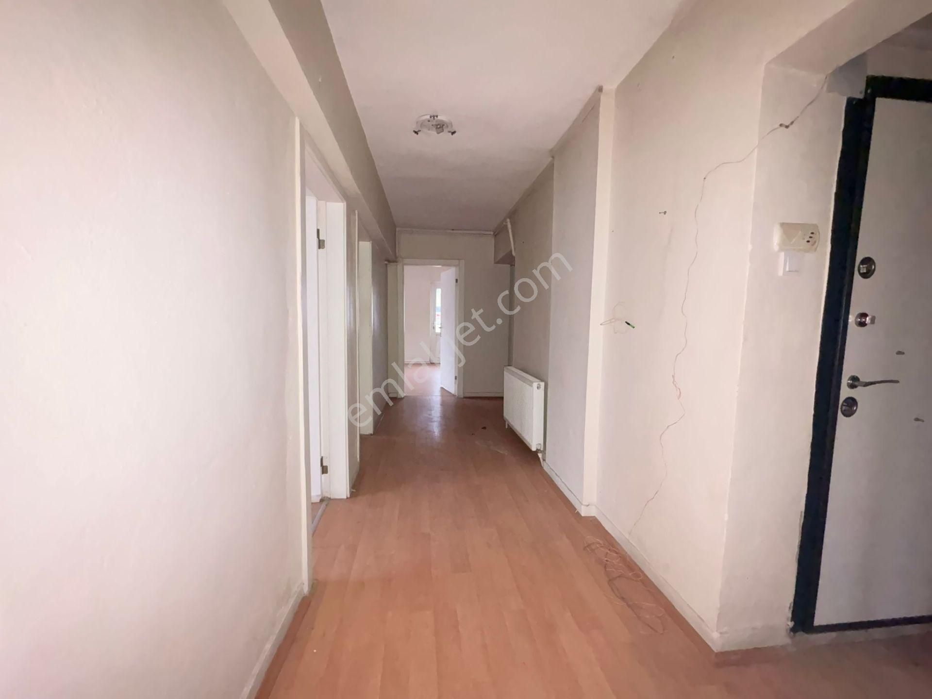 Yılmaz Gayrımenkulden Harika Fırsat 4+1 Katta Atatürk Mahallesinde Kiralık Daire 22.0000tl - Görsel 23