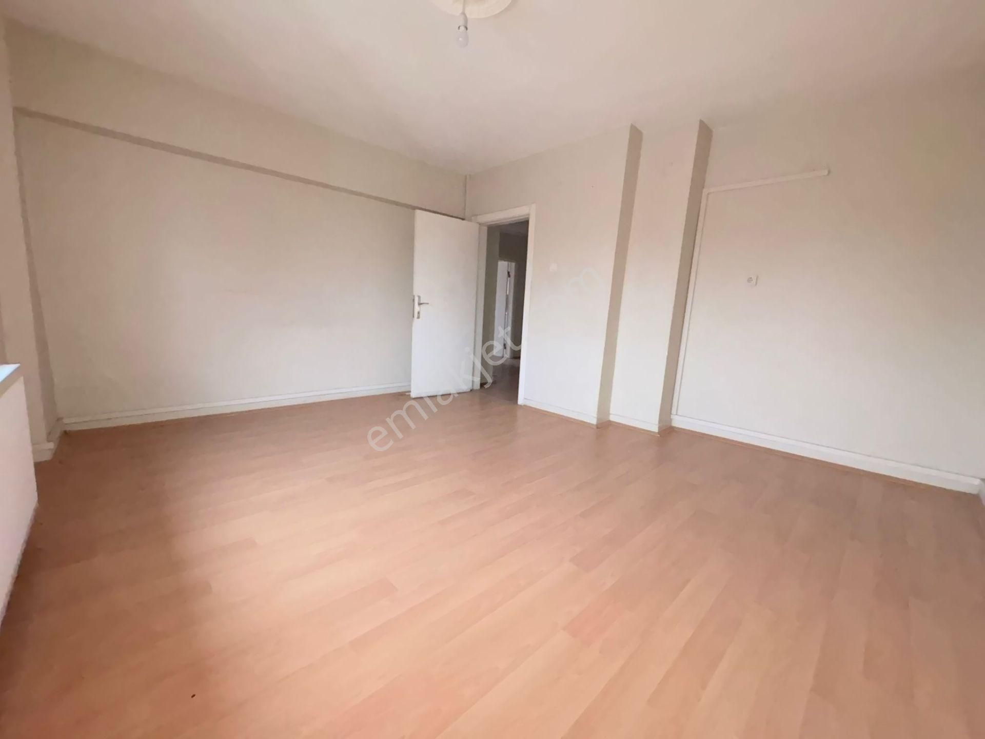 Yılmaz Gayrımenkulden Harika Fırsat 4+1 Katta Atatürk Mahallesinde Kiralık Daire 22.0000tl - Görsel 26