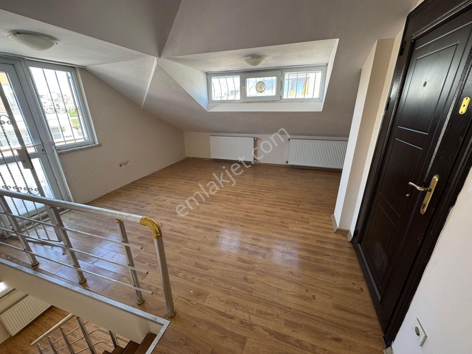 Esatpaşa Sedir Sokak Kiralık 2+2 Dubleks - Görsel 19