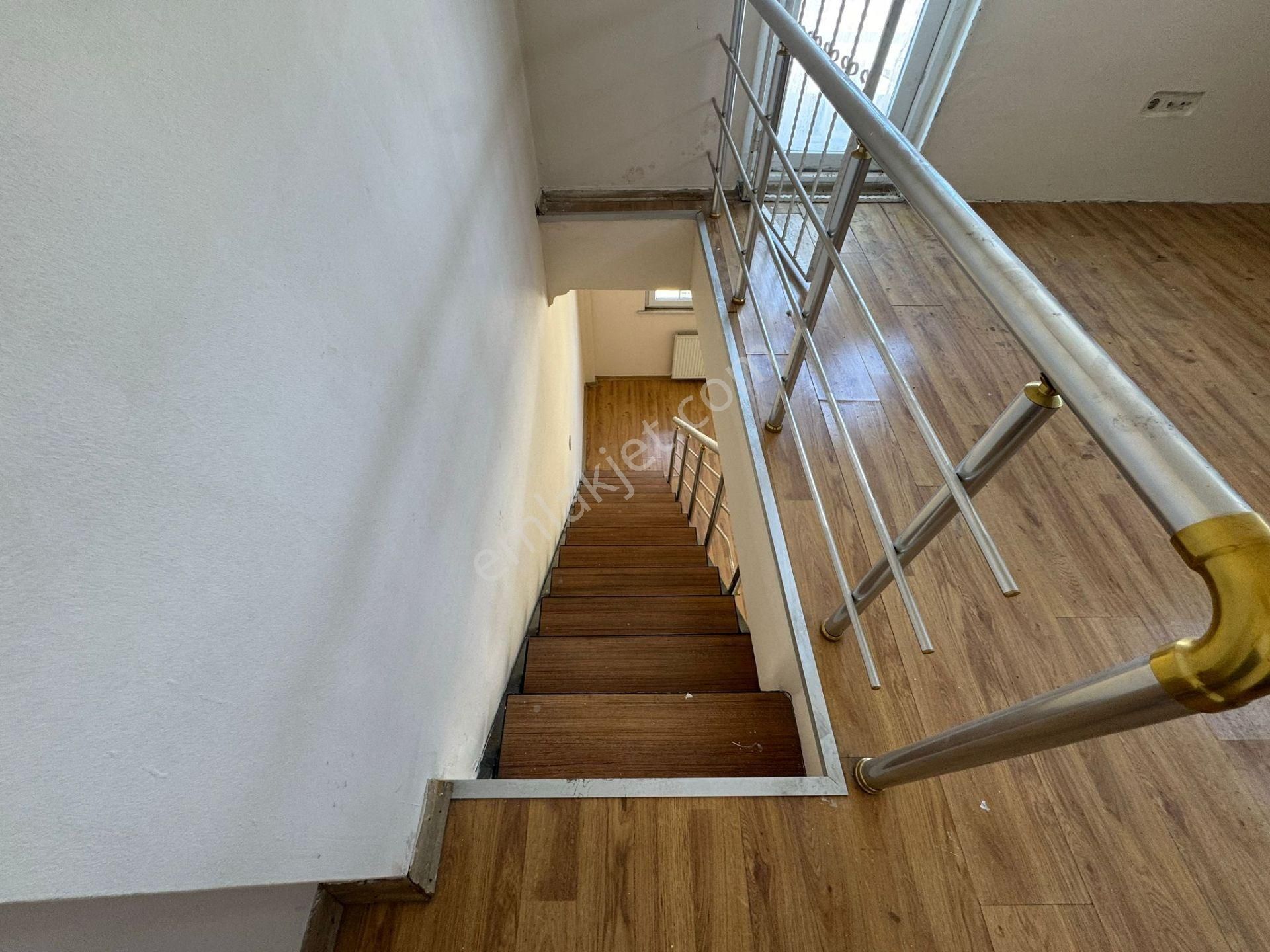 Esatpaşa Sedir Sokak Kiralık 2+2 Dubleks - Görsel 17