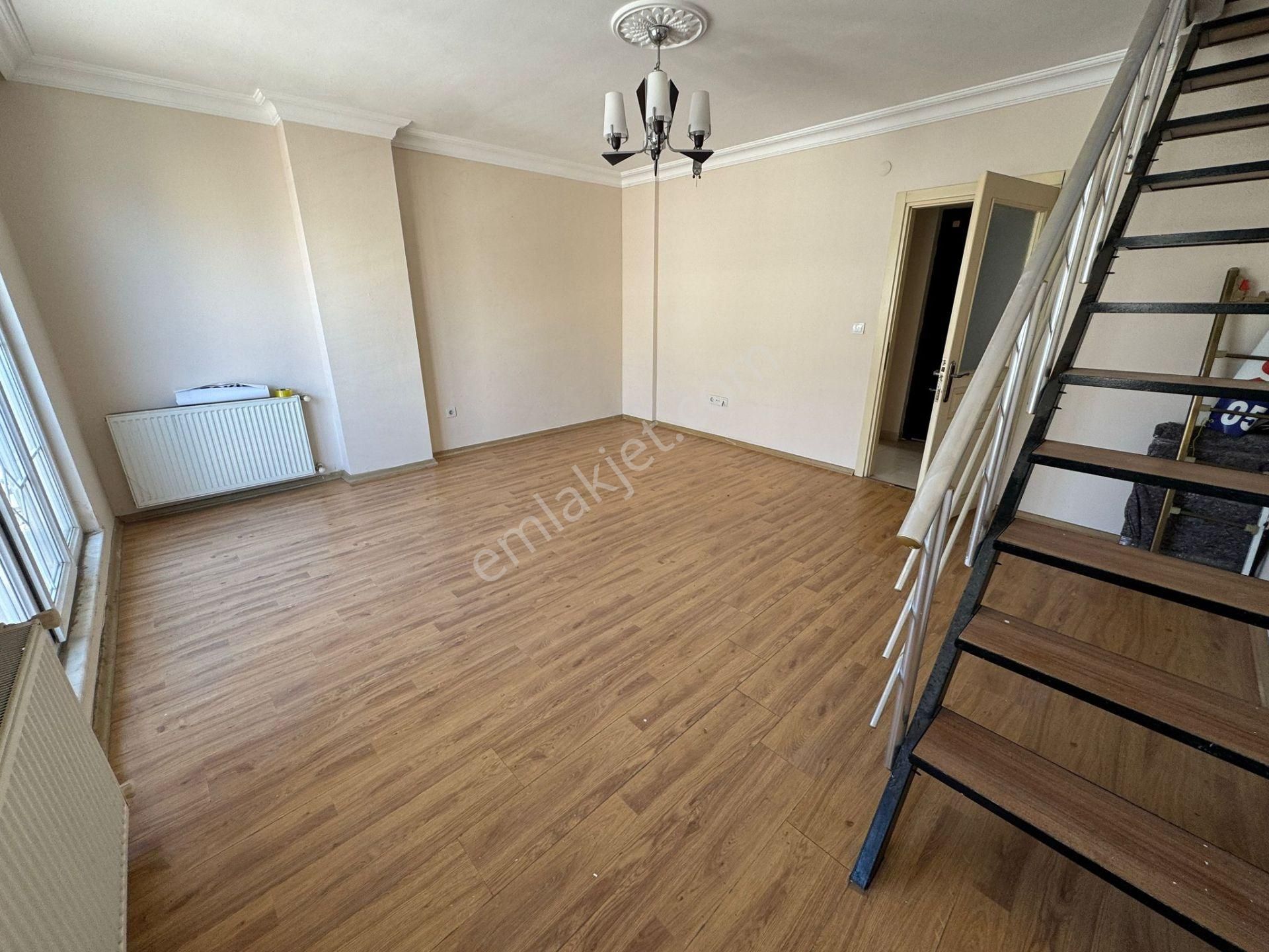 Esatpaşa Sedir Sokak Kiralık 2+2 Dubleks - Görsel 4