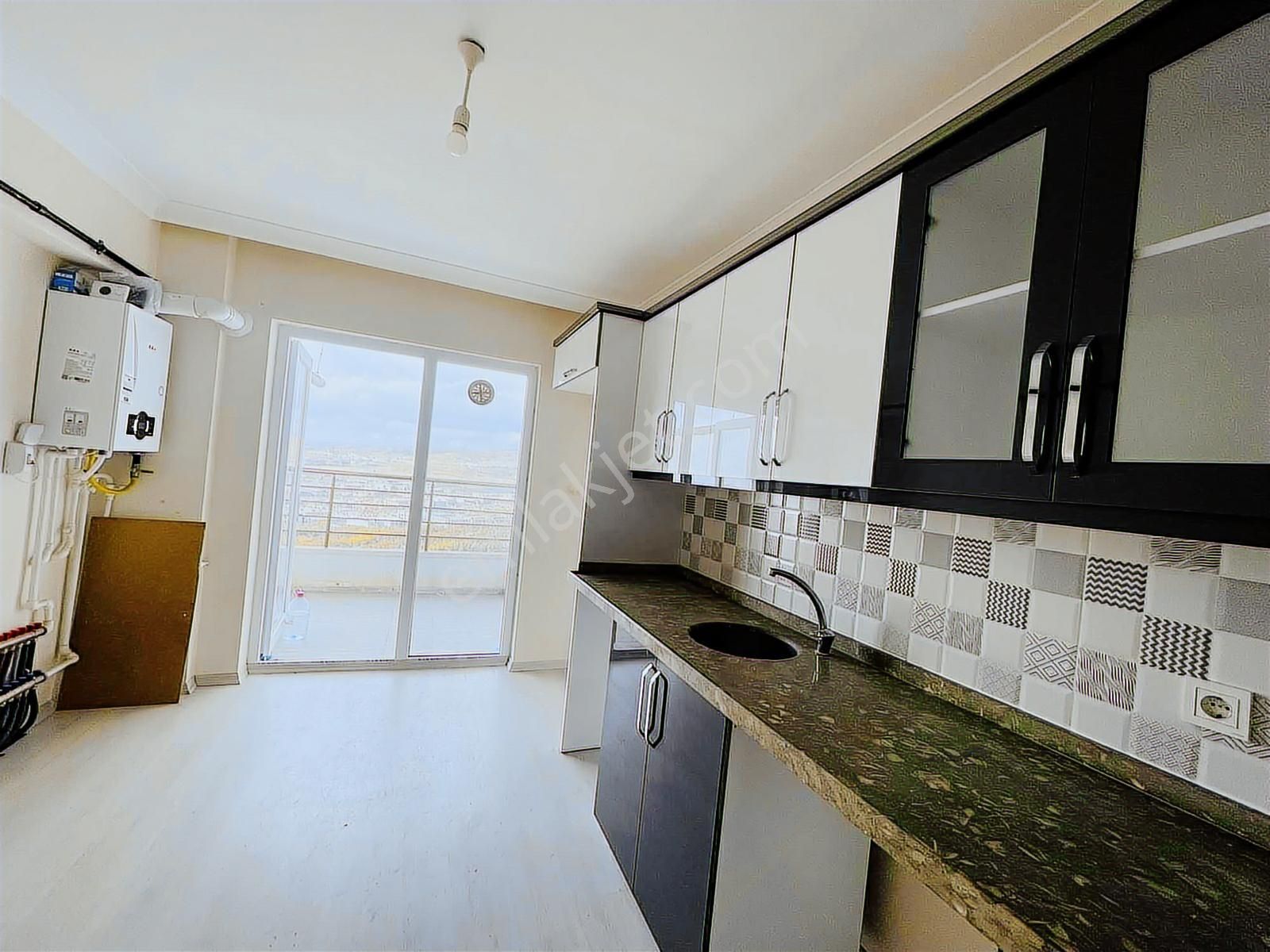 Şentepede Ön Cephe Ara Kat 4+1 Satılık Daire - Görsel 31