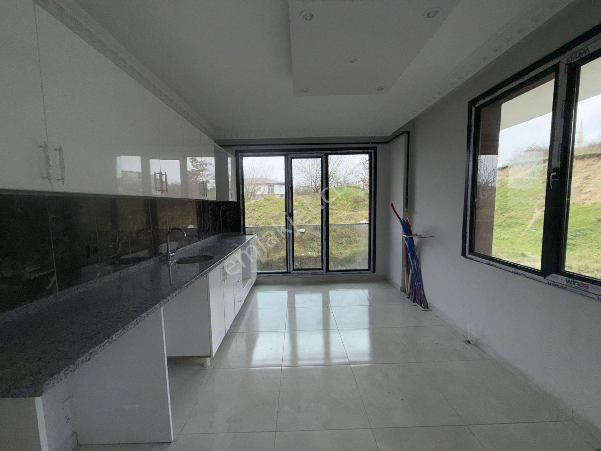 Akyüz Gayrimenkul Den; Merkezi Konumda Iskanlı Kombılı Satılık 5+2 Ters Dubleks - Görsel 11