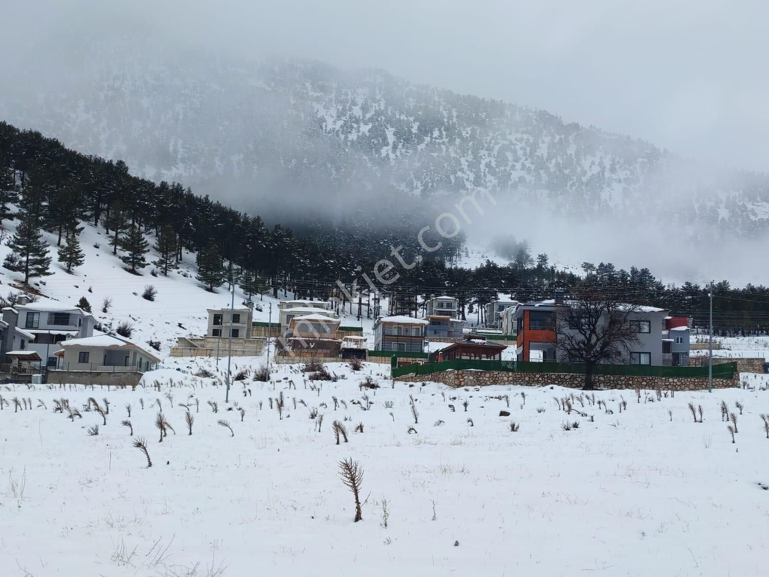 Kar Emlaktan Yenikonacık Bozkırlı Mevkiinde 400 M2 Satılık Arsa - Görsel 4