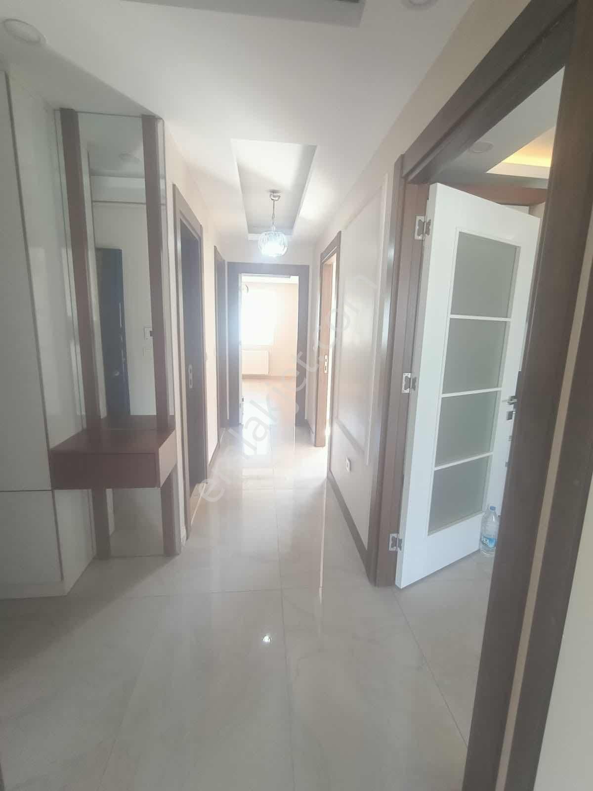 Aydınlar Mah.3+1 Kombili Çift Banyolu Kiralık Daire - Görsel 21