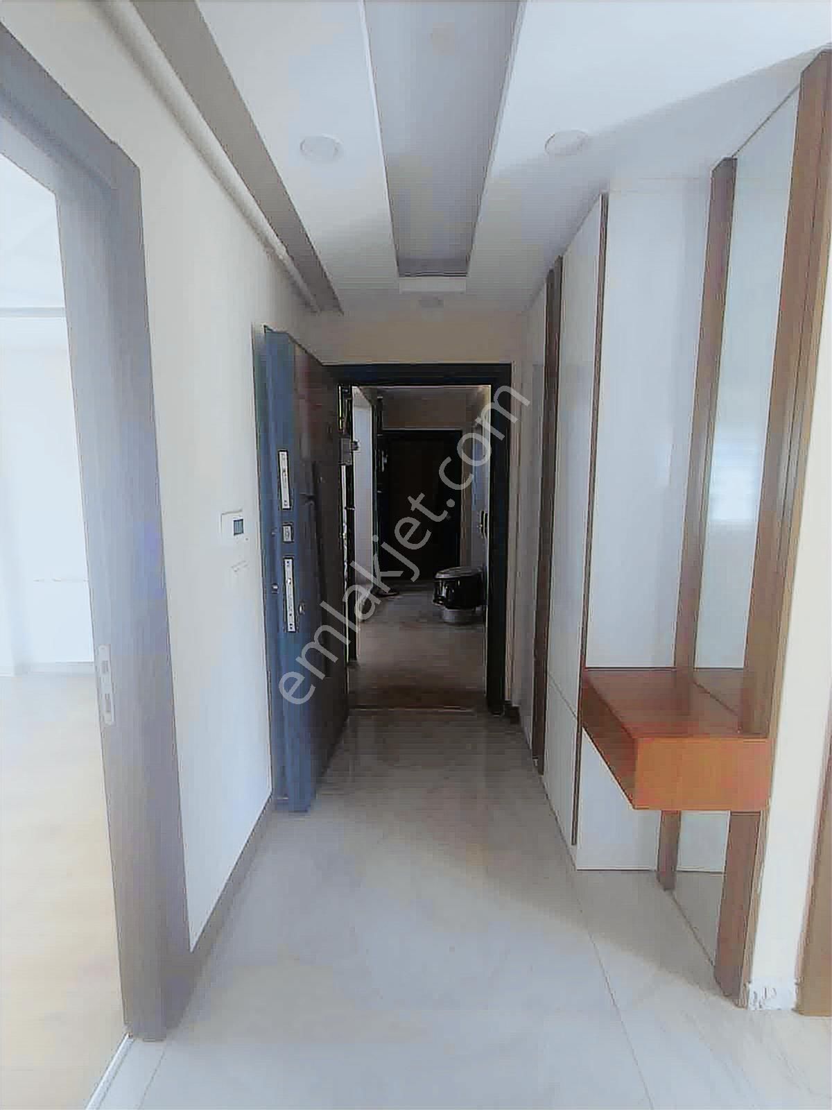 Aydınlar Mah.3+1 Kombili Çift Banyolu Kiralık Daire - Görsel 22
