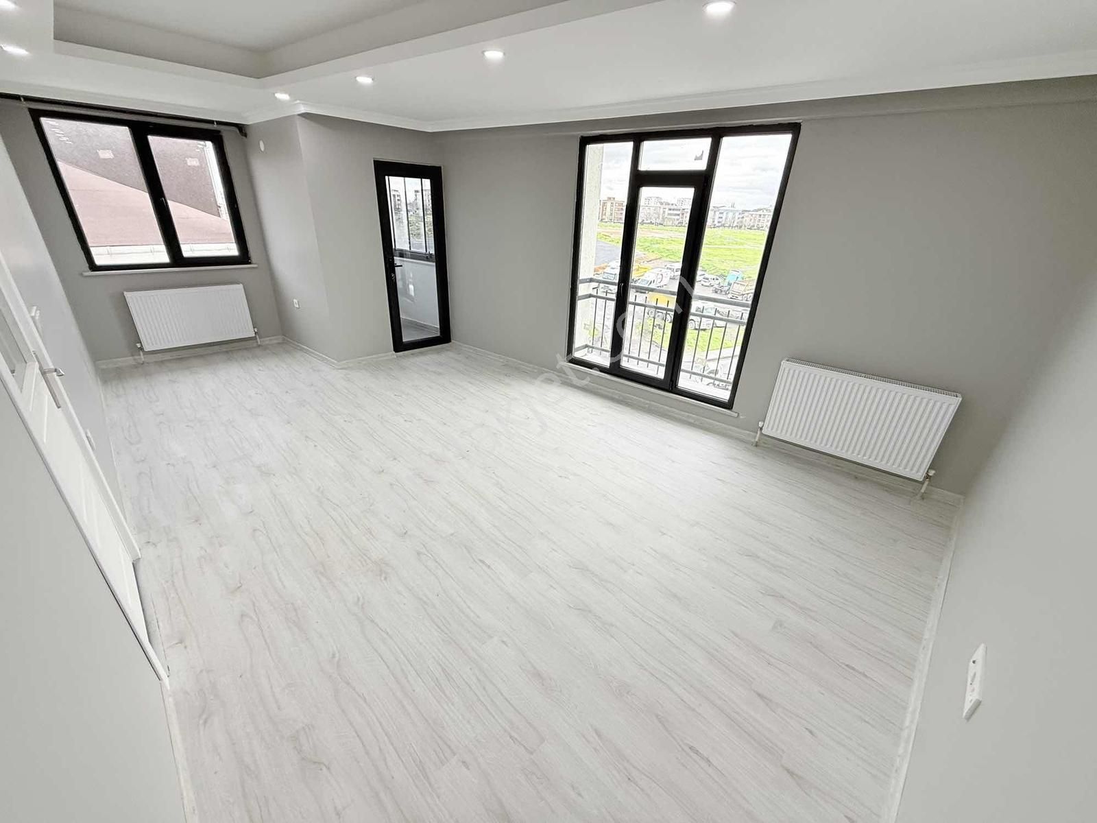 Pusula İnşaat'tan Gazi Mah Cadde Üzerinde 2+1 105 M2 Köşe Başı - Görsel 7