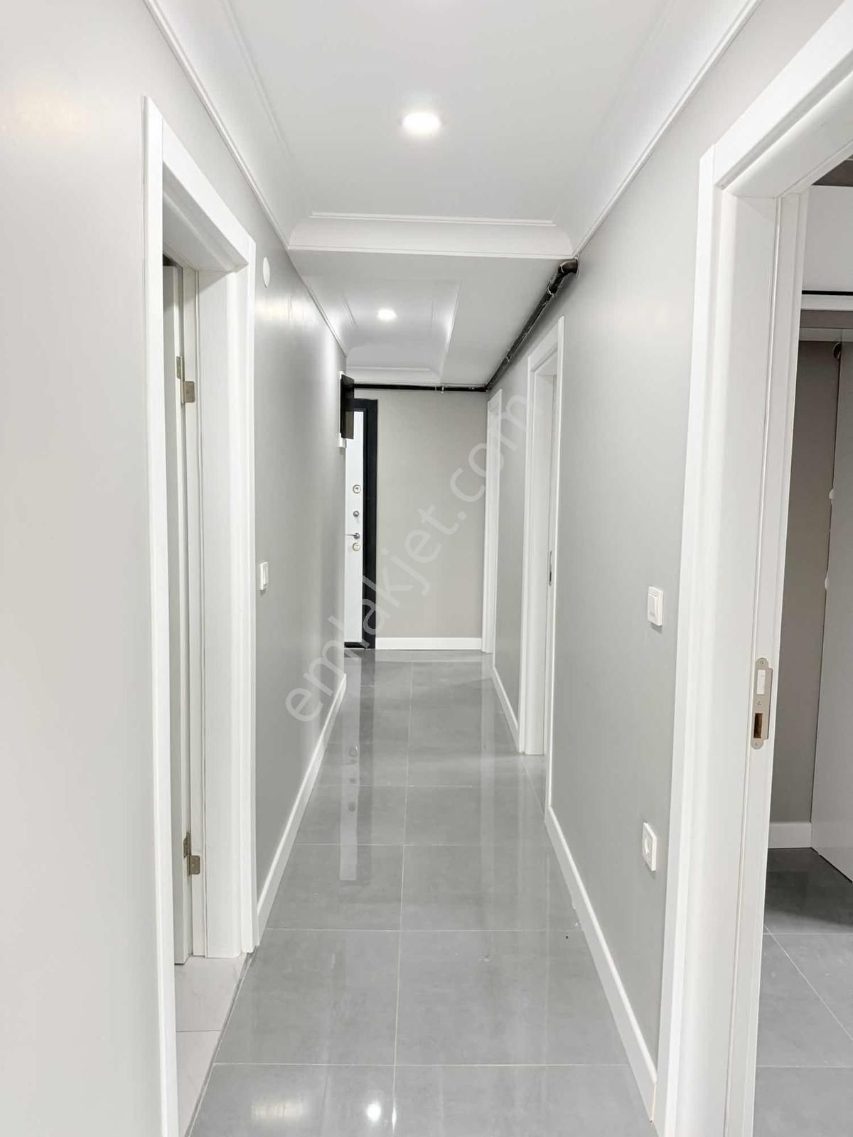 Pusula İnşaat'tan Gazi Mah Cadde Üzerinde 2+1 105 M2 Köşe Başı - Görsel 22