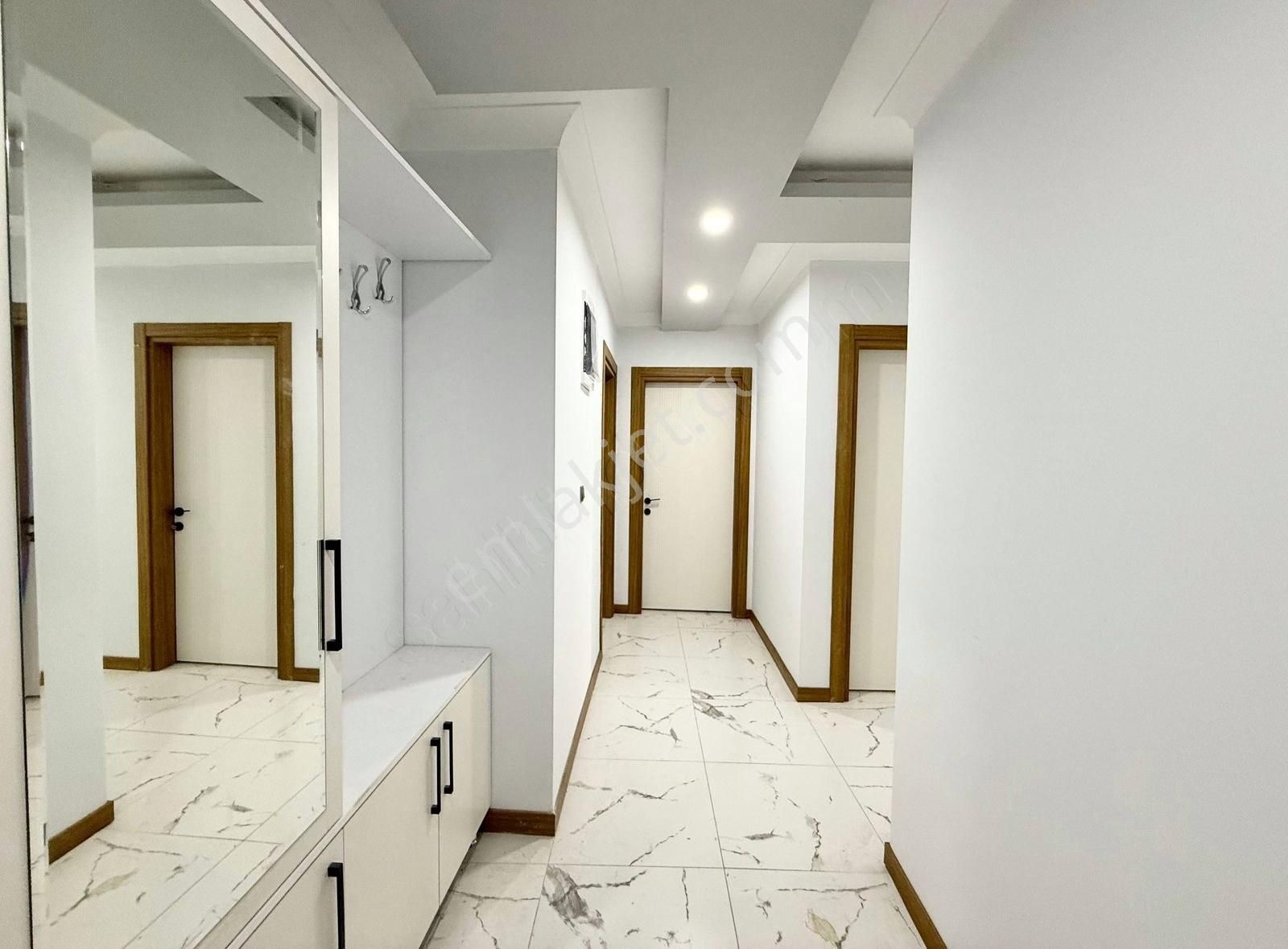 Parla'dan Doğa İle İç İçe Geniş M² 3+1 Ebeveyn Banyolu Daire - Görsel 22