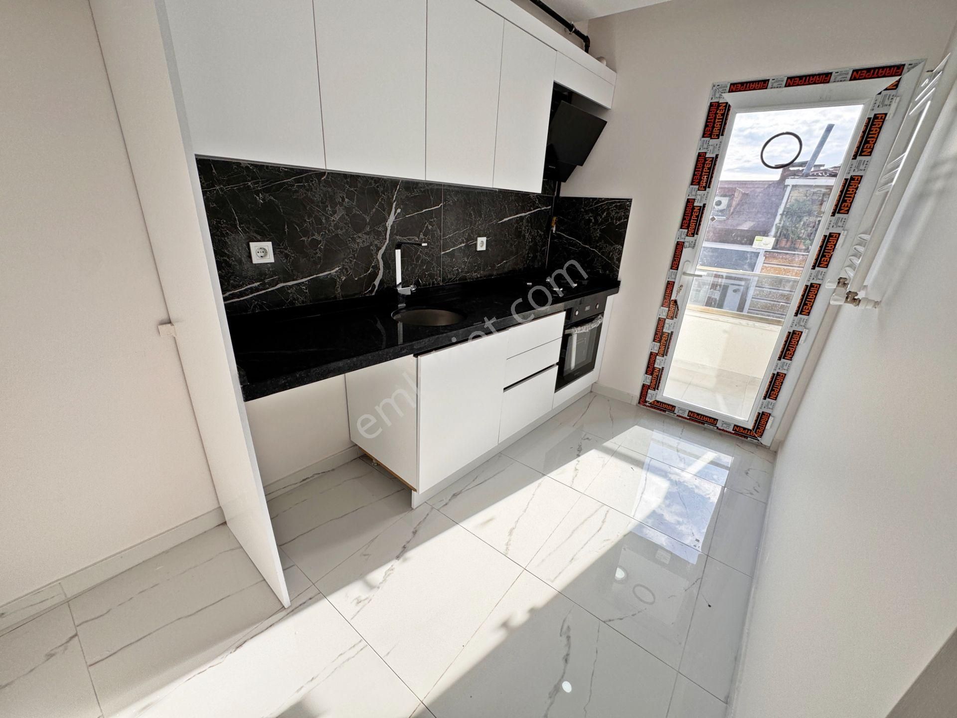 Home Vizyon Bahçelievler Zafer Satılık Sıfır Lüx 2+1 Ara Kat Daire. - Görsel 8