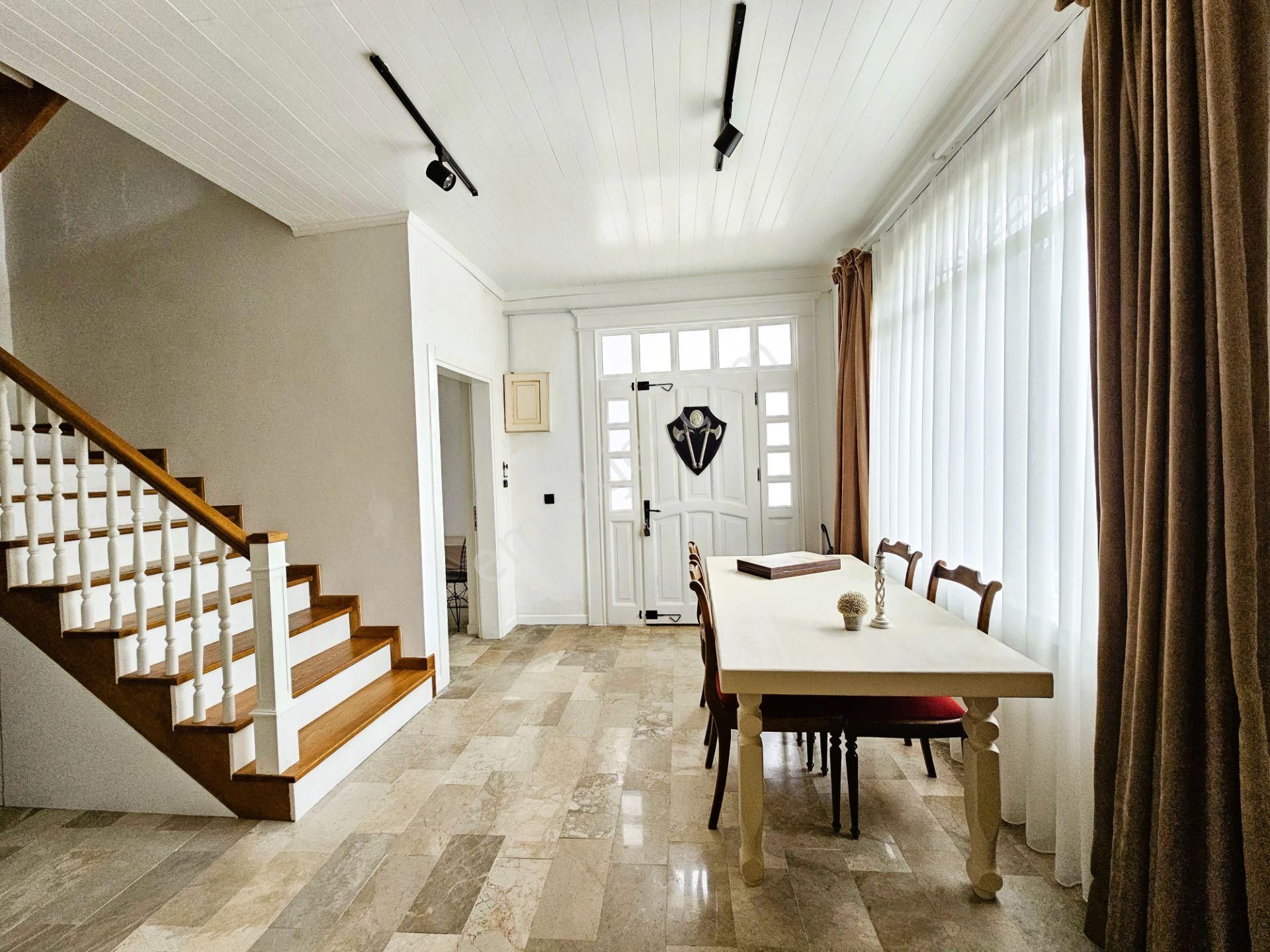 Goldhouse Dan Satılık Yeşilüzümlünün Kalbinde, Doğayla İç İçe Özel Tasarımlı 3+1 Villa - Görsel 8