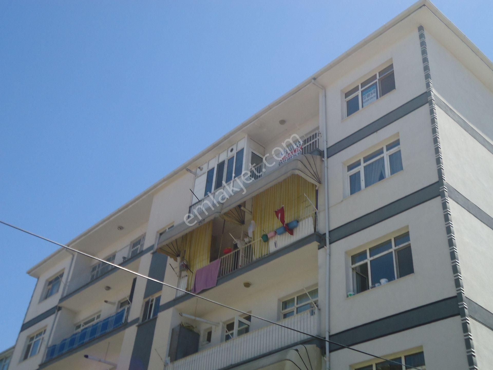 İmar Bloklarında 3+1 Geniş Kiralık Daire Gizem Emlaktan - Görsel 34