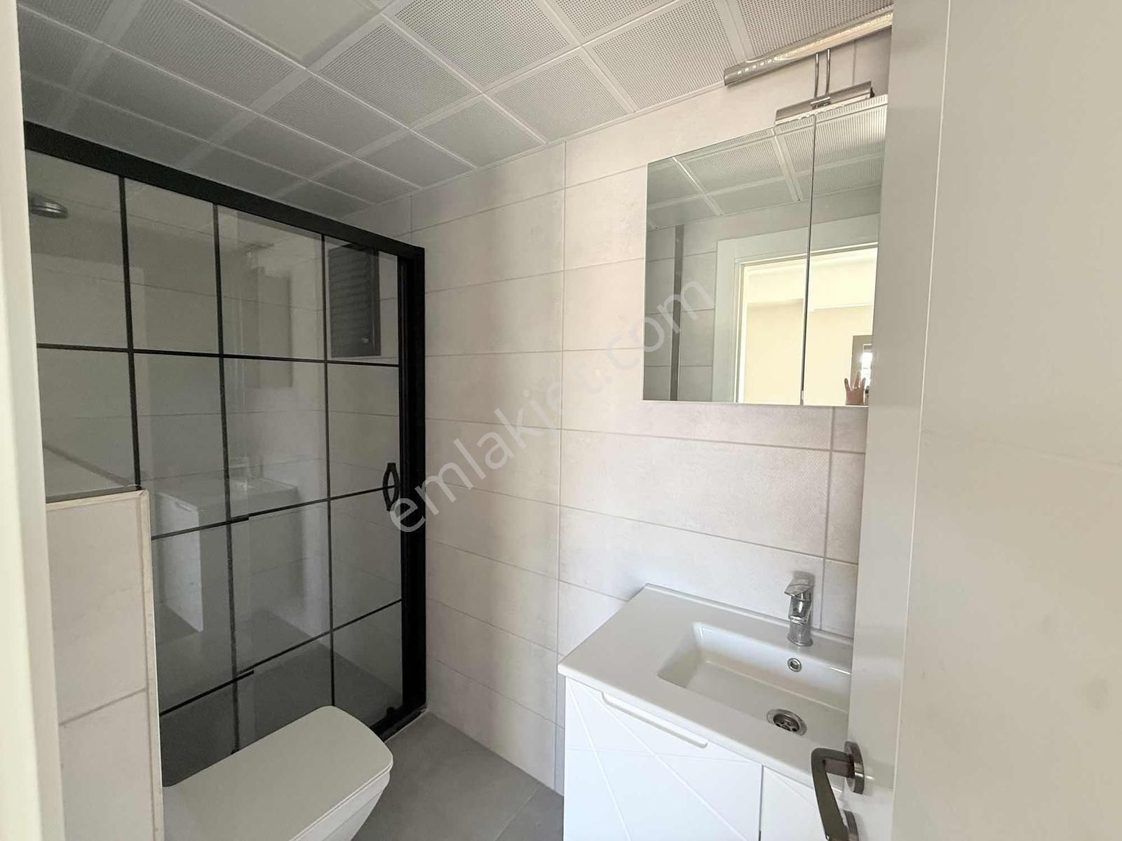 Karşıyaka Bahçelievler'de Yeni Binada Kiralık 2+1 Daire - Görsel 4