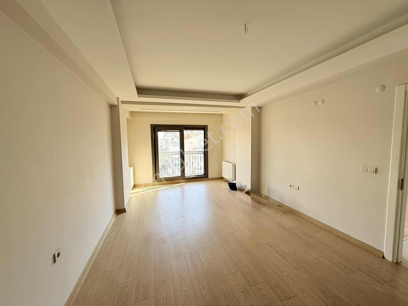 Karşıyaka Bahçelievler'de Yeni Binada Kiralık 2+1 Daire - Görsel 6