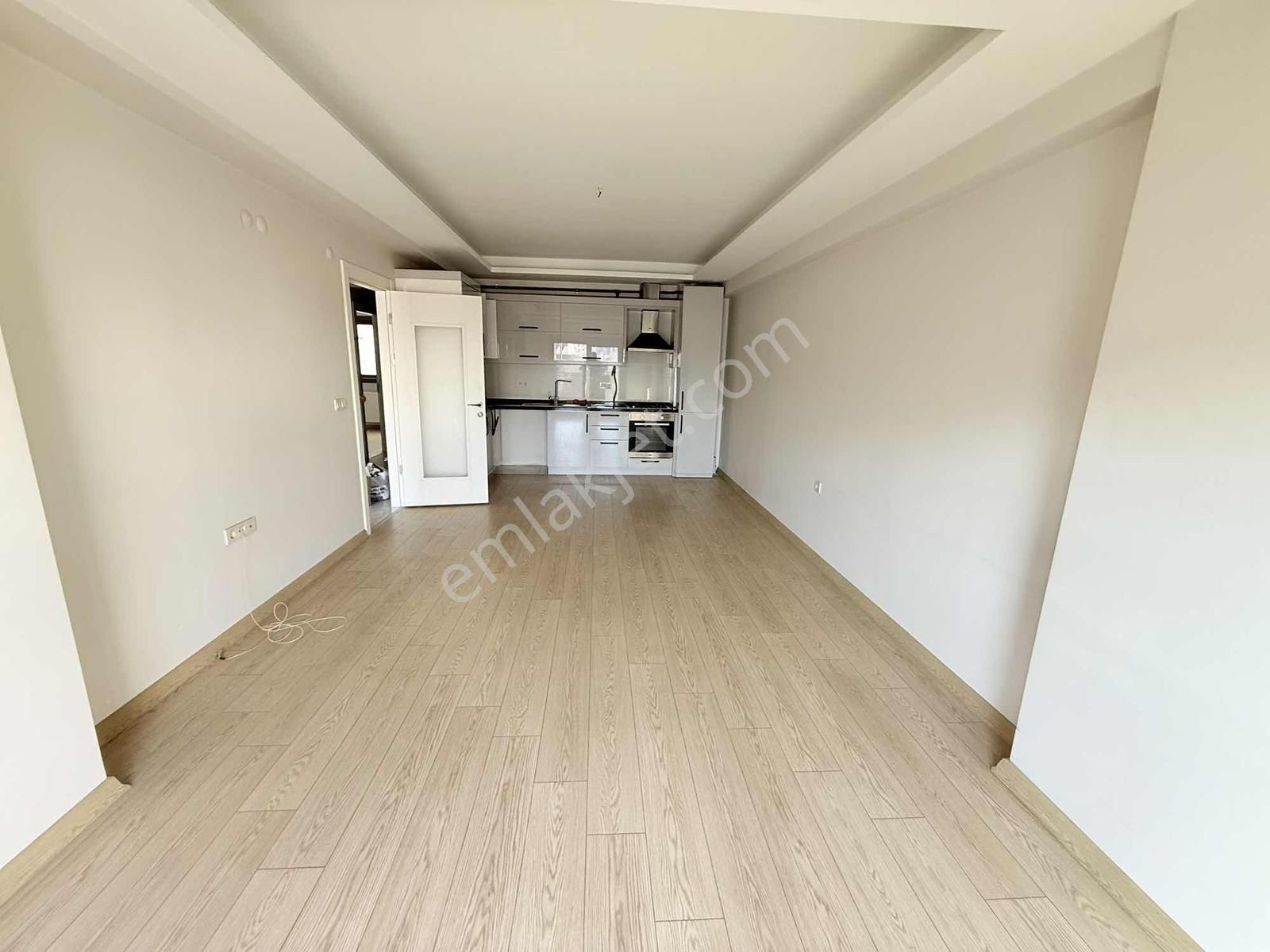 Karşıyaka Bahçelievler'de Yeni Binada Kiralık 2+1 Daire - Görsel 20