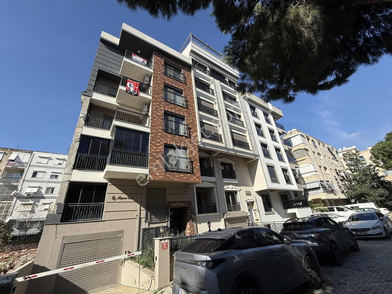 Karşıyaka Bahçelievler'de Yeni Binada Kiralık 2+1 Daire - Görsel 28