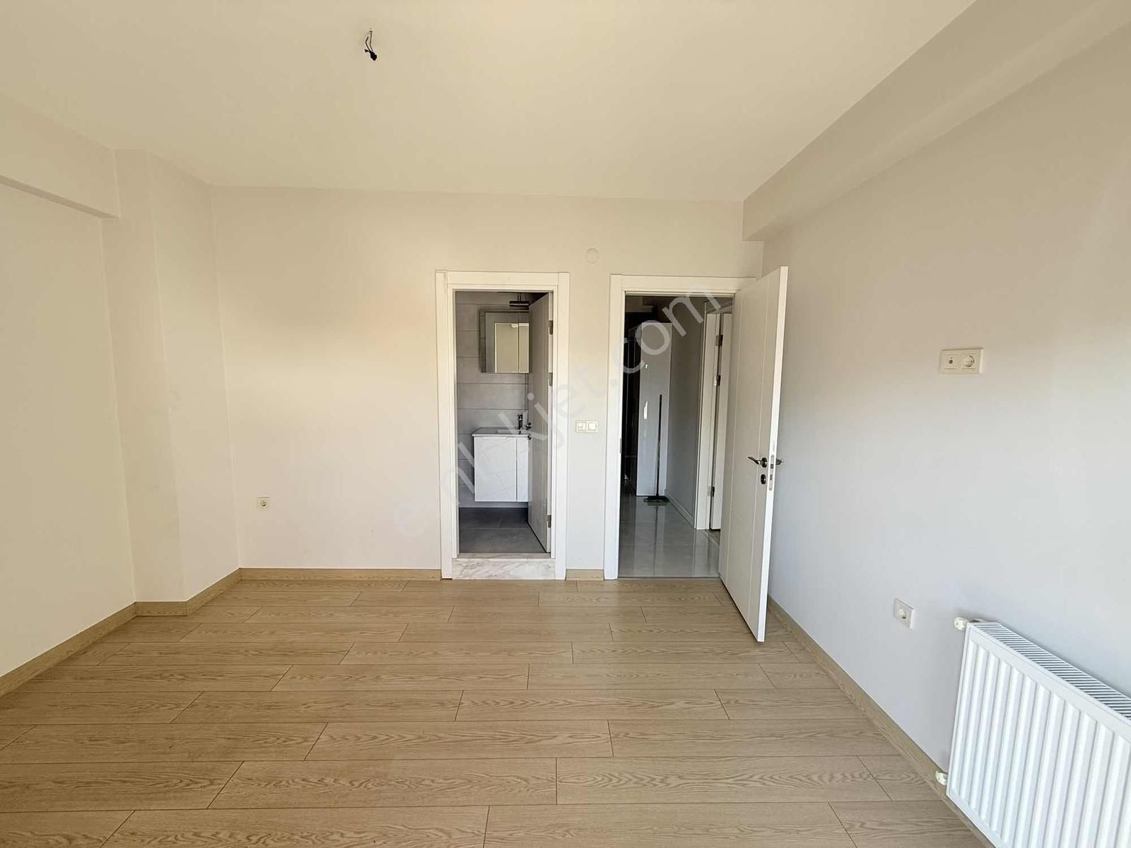 Karşıyaka Bahçelievler'de Yeni Binada Kiralık 2+1 Daire - Görsel 7