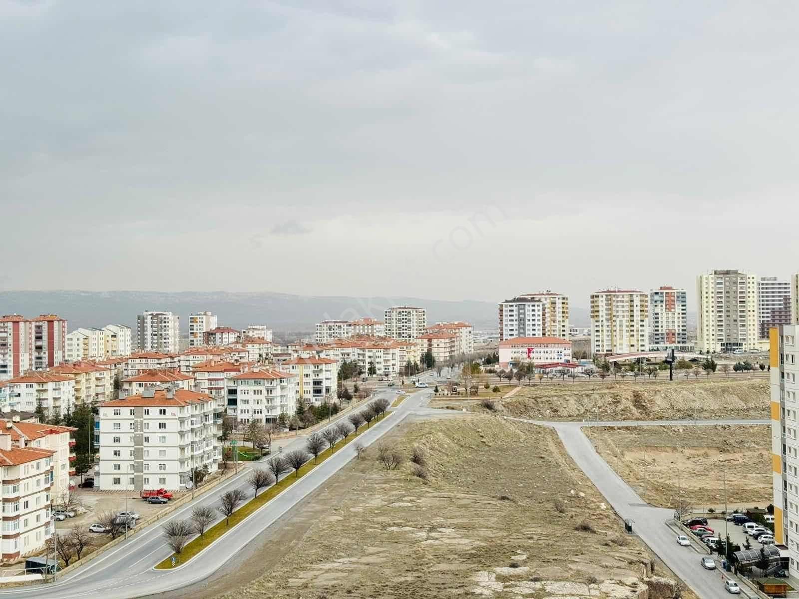 Alanın Kazanacağı Tek Daire! Yenilenmiş, Masrafsız, Muhteşem - Görsel 2
