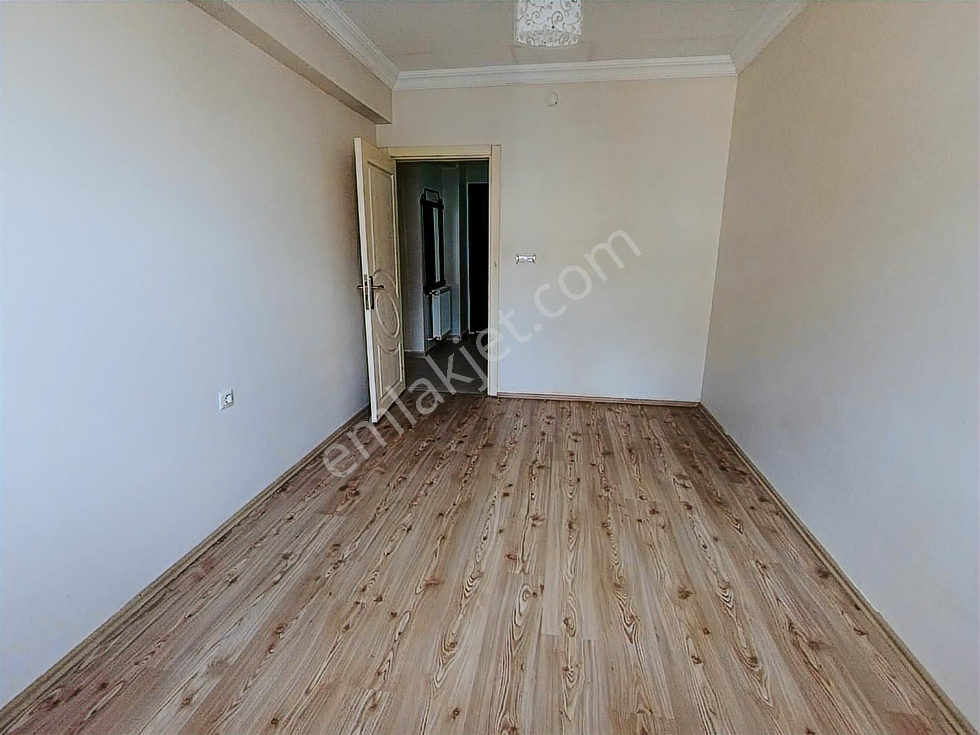 Kristal Unity'den Çamlıca Mahallesin'de Kiralık 3+1 Daire - Görsel 16