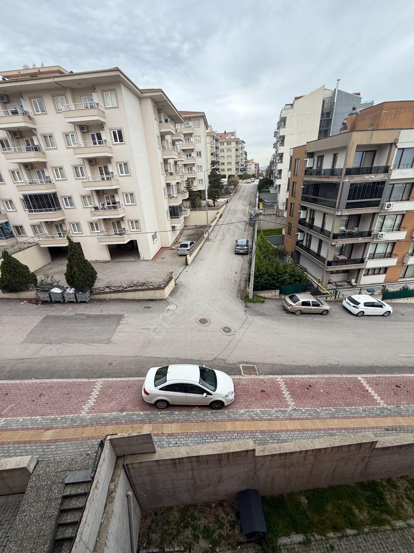 Sahibinden Acil Satılık, Dumlupınar'da 2+1 Özel Tasarım Daire - Görsel 3