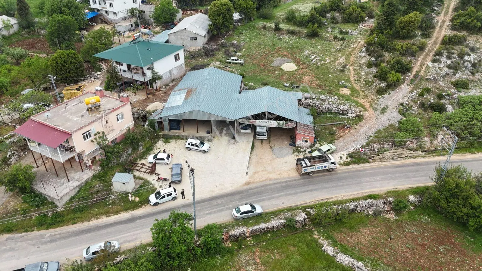 Erdemli Tapureli 2 Dönüm Yükleme Alanı Depo Arsa - Görsel 4