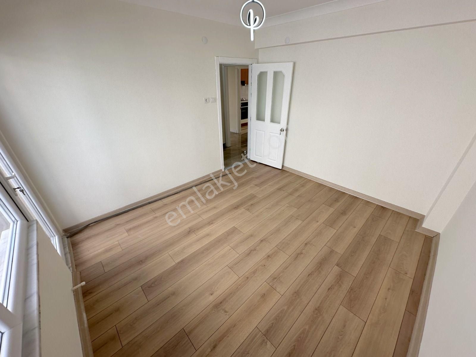 Parla'dan Akçay Da Denize 50 Adım Ara Kat Satılık 3+1 Daire - Görsel 29