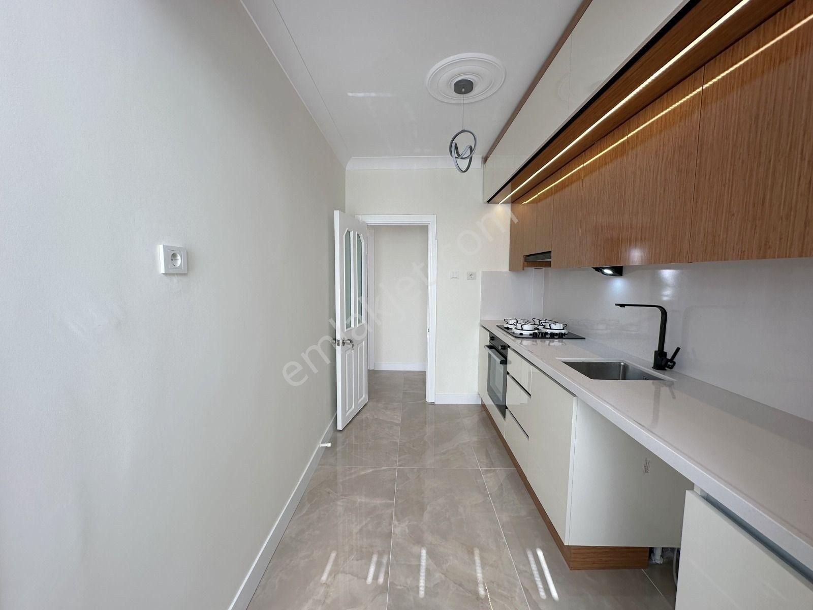 Parla'dan Akçay Da Denize 50 Adım Ara Kat Satılık 3+1 Daire - Görsel 13