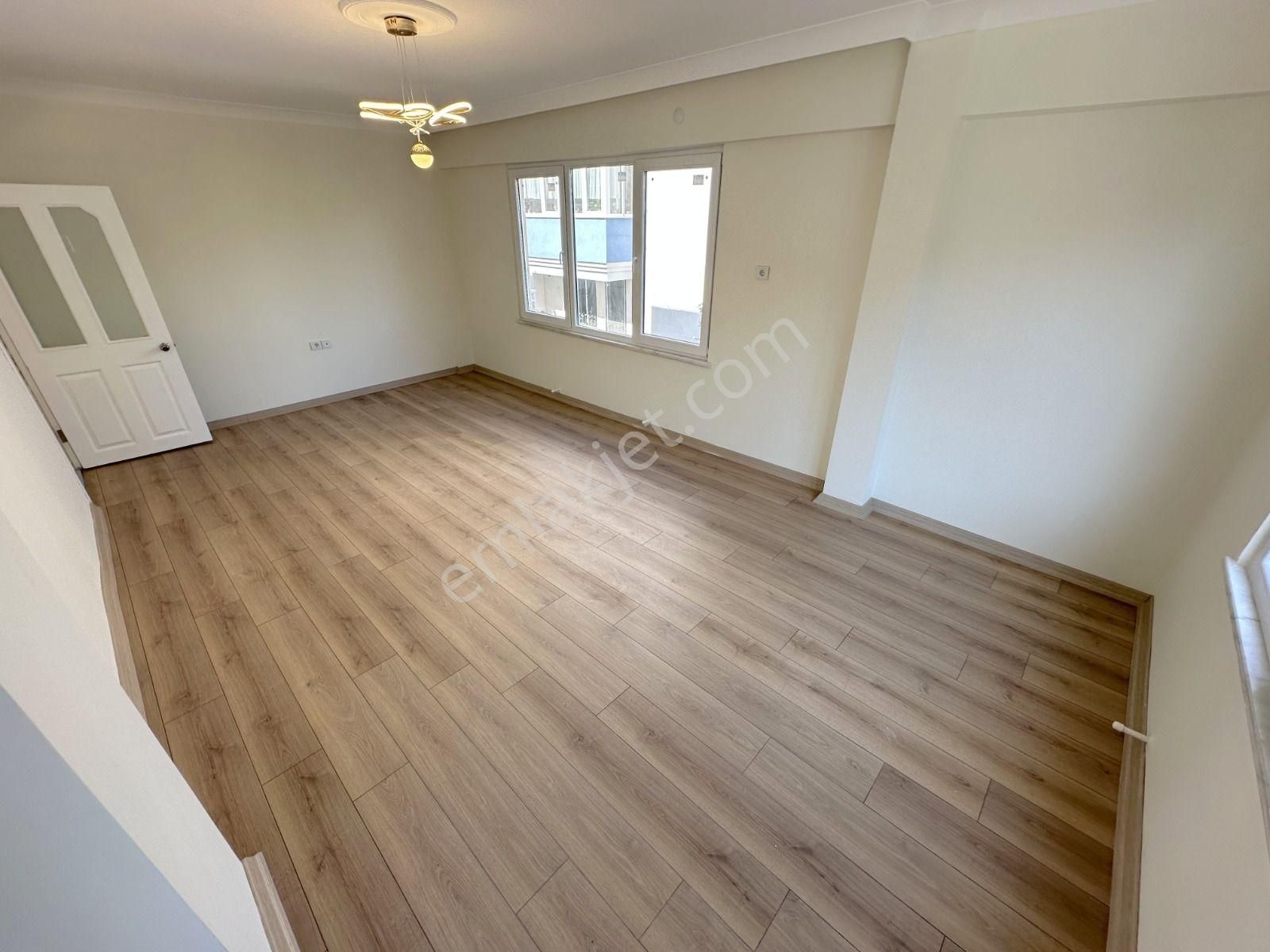 Parla'dan Akçay Da Denize 50 Adım Ara Kat Satılık 3+1 Daire - Görsel 21