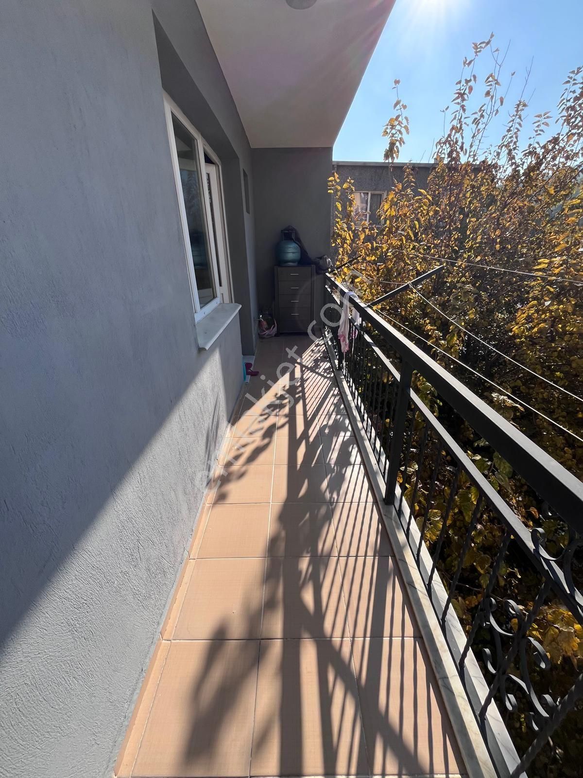 Maliyeciler Mah. Karşısı Fırsat 3+1 Geniş Arakat 3 Balkonlu - Görsel 25