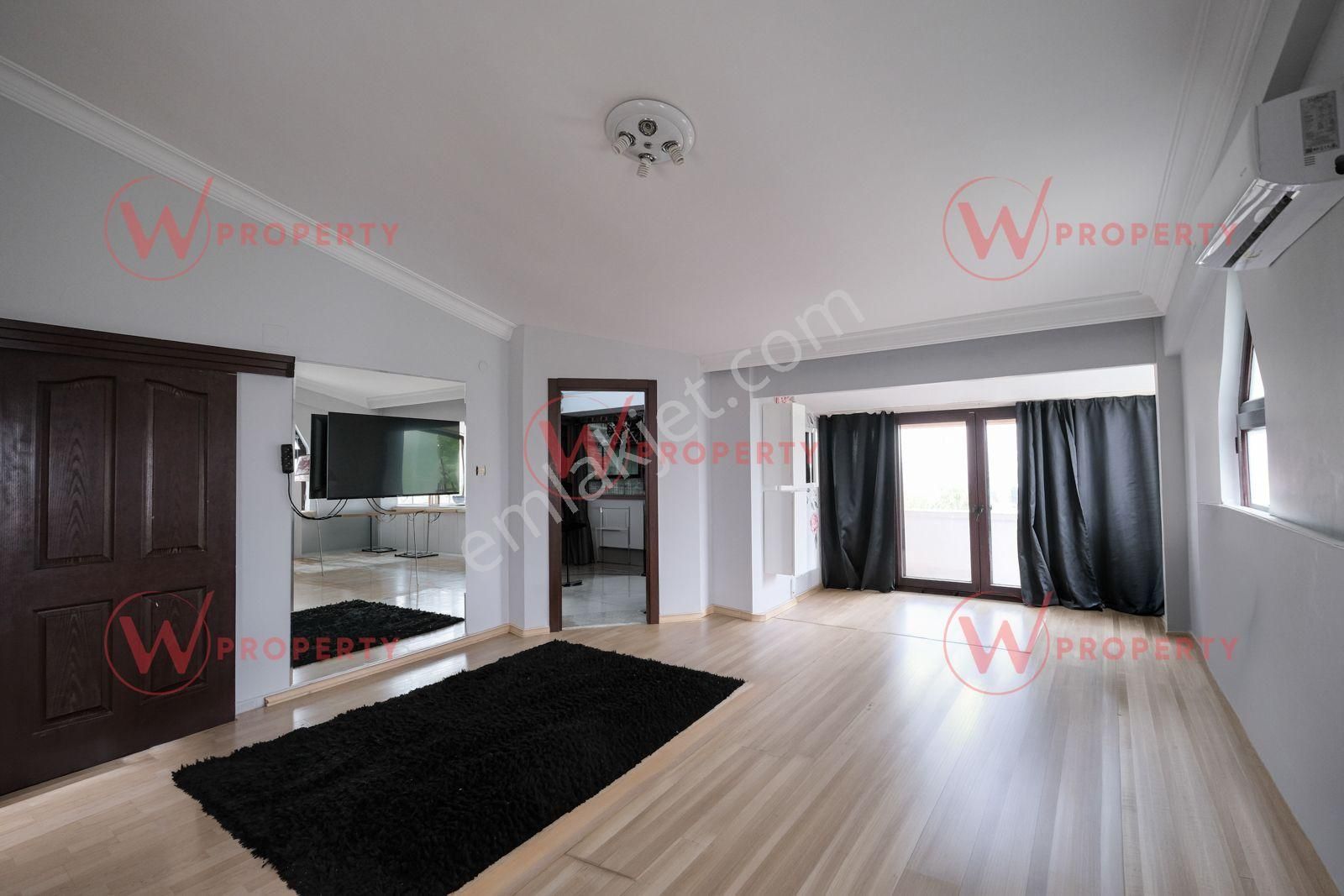 W Property Emre Konakları'nda Geniş Bahçe Kullanımlı Tripleks - Görsel 5