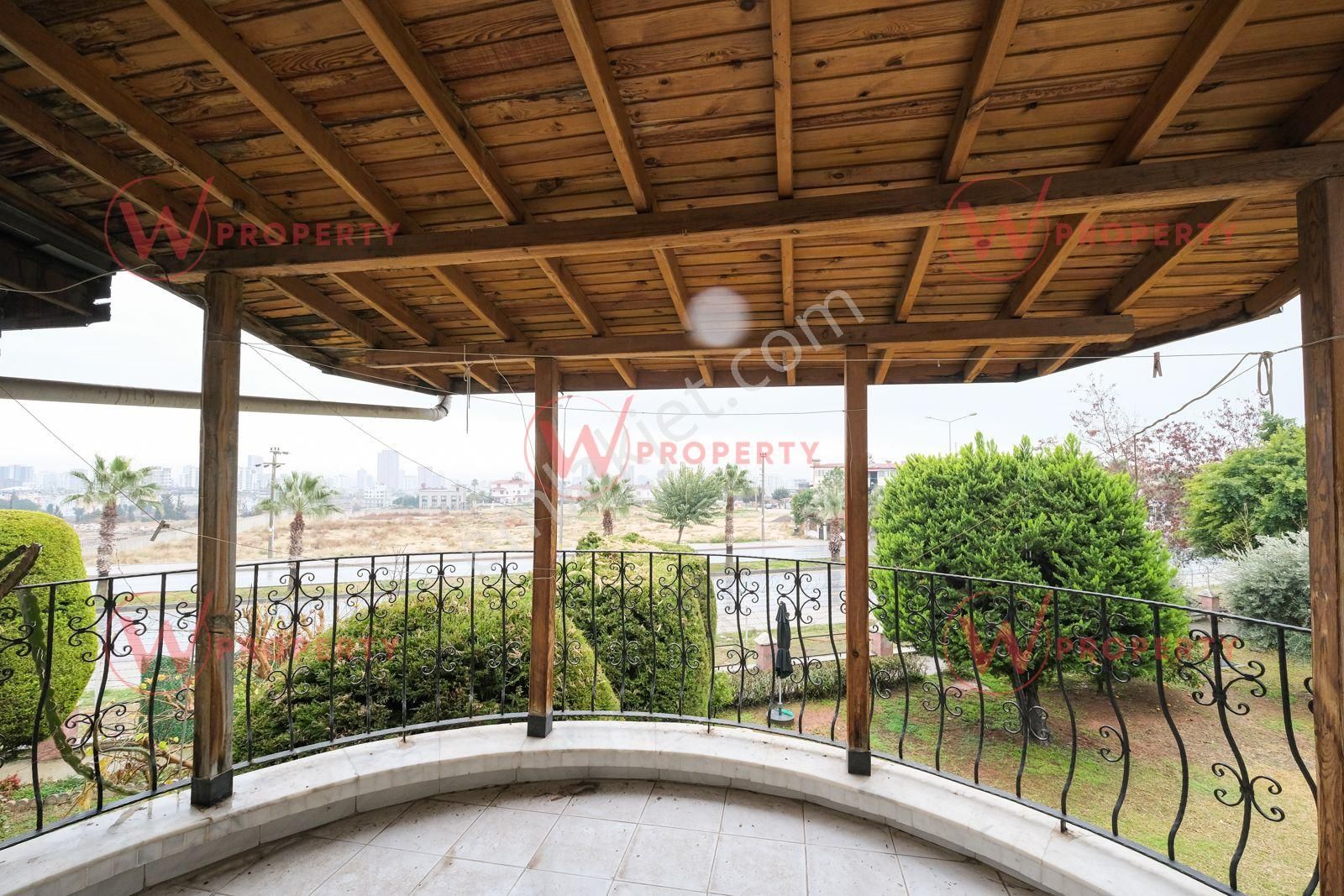 W Property Emre Konakları'nda Geniş Bahçe Kullanımlı Tripleks - Görsel 18