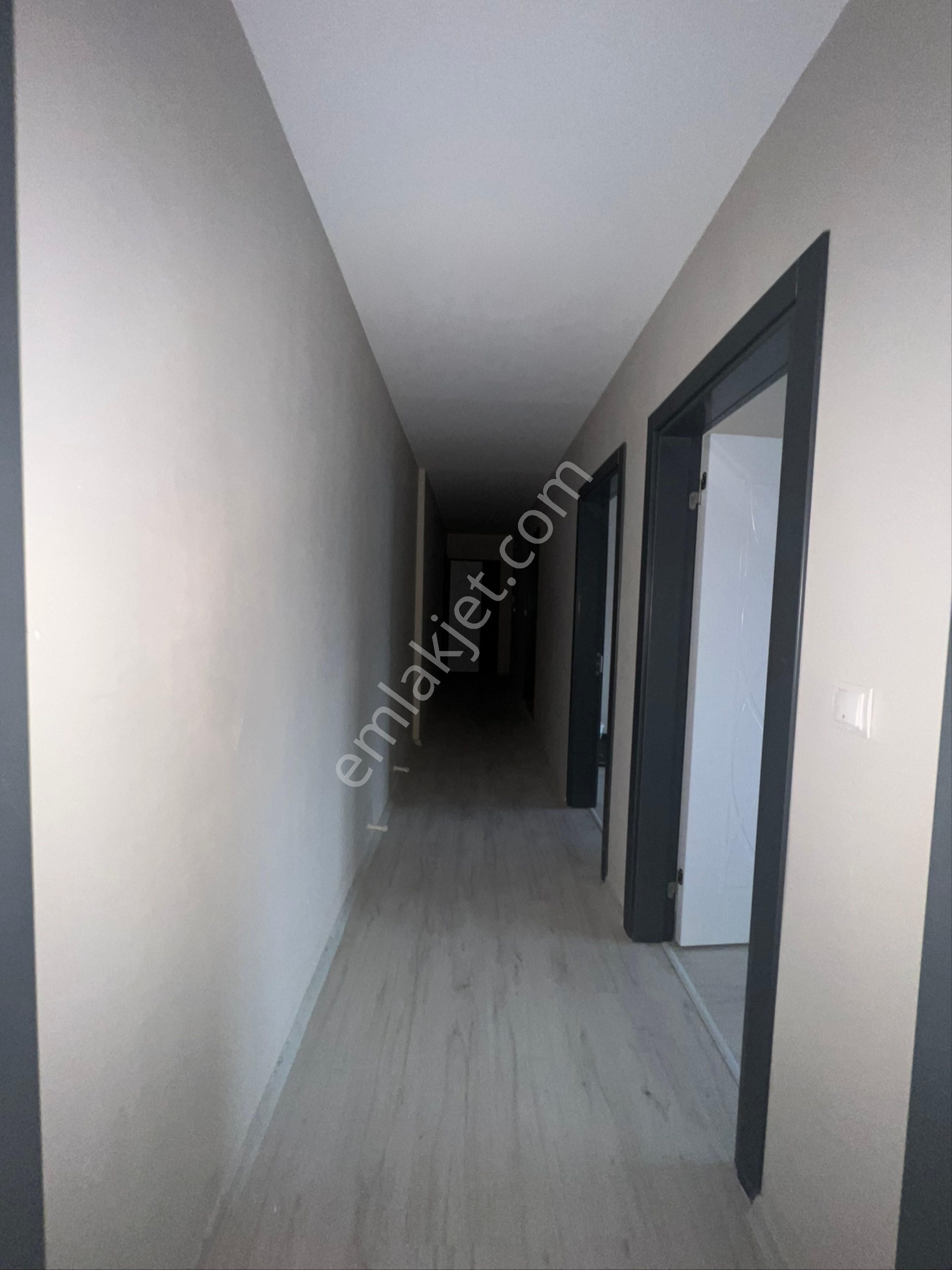 Kusadası Davutlarda Ara Kat 2+1 Daire Satılık - Görsel 15