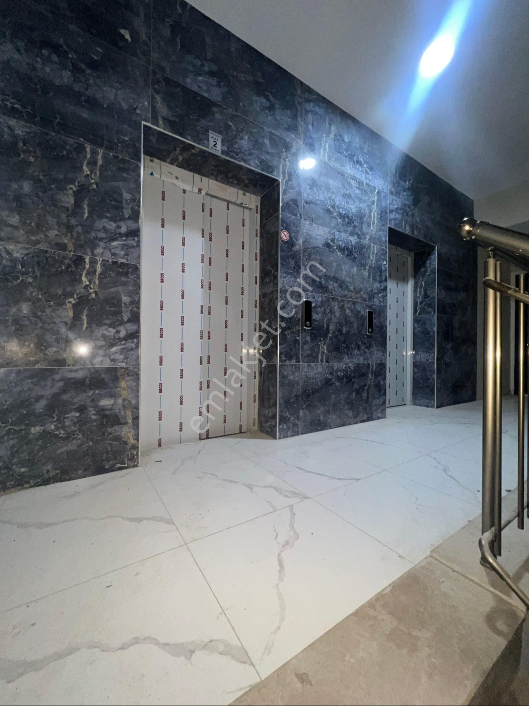 Kusadası Davutlarda Ara Kat 2+1 Daire Satılık - Görsel 23