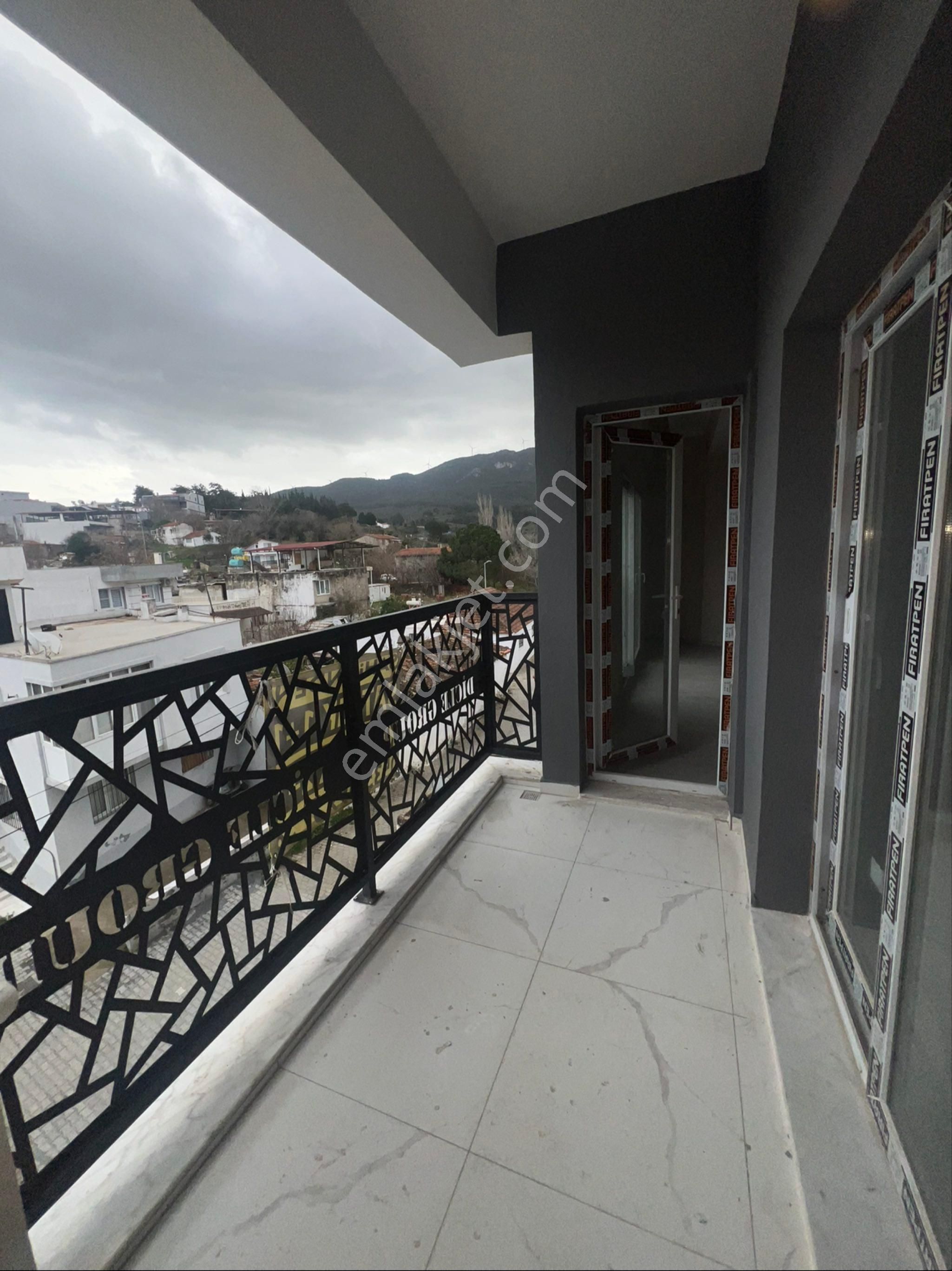 Kusadası Davutlarda Ara Kat 2+1 Daire Satılık - Görsel 12