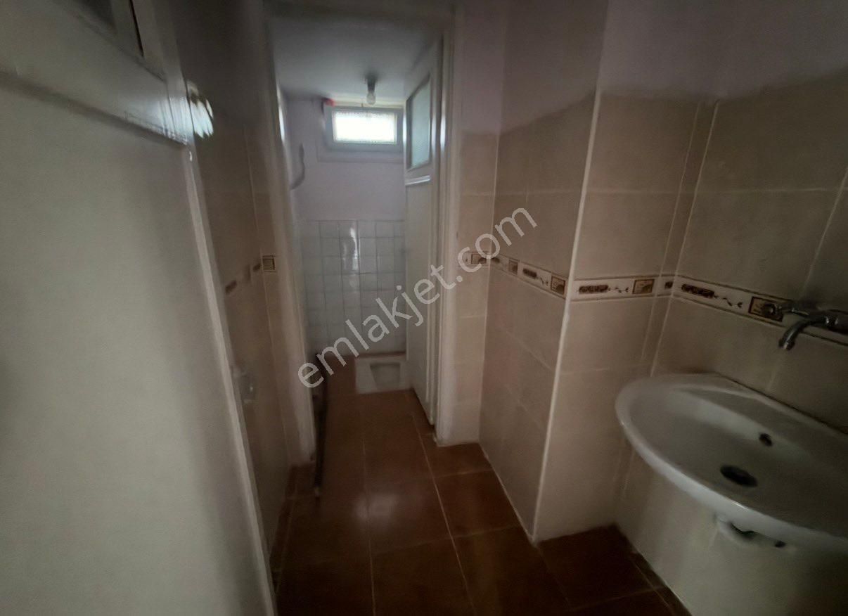 Güven Emlaktan Ögretmenler De Kiralık Müstakil - Görsel 5