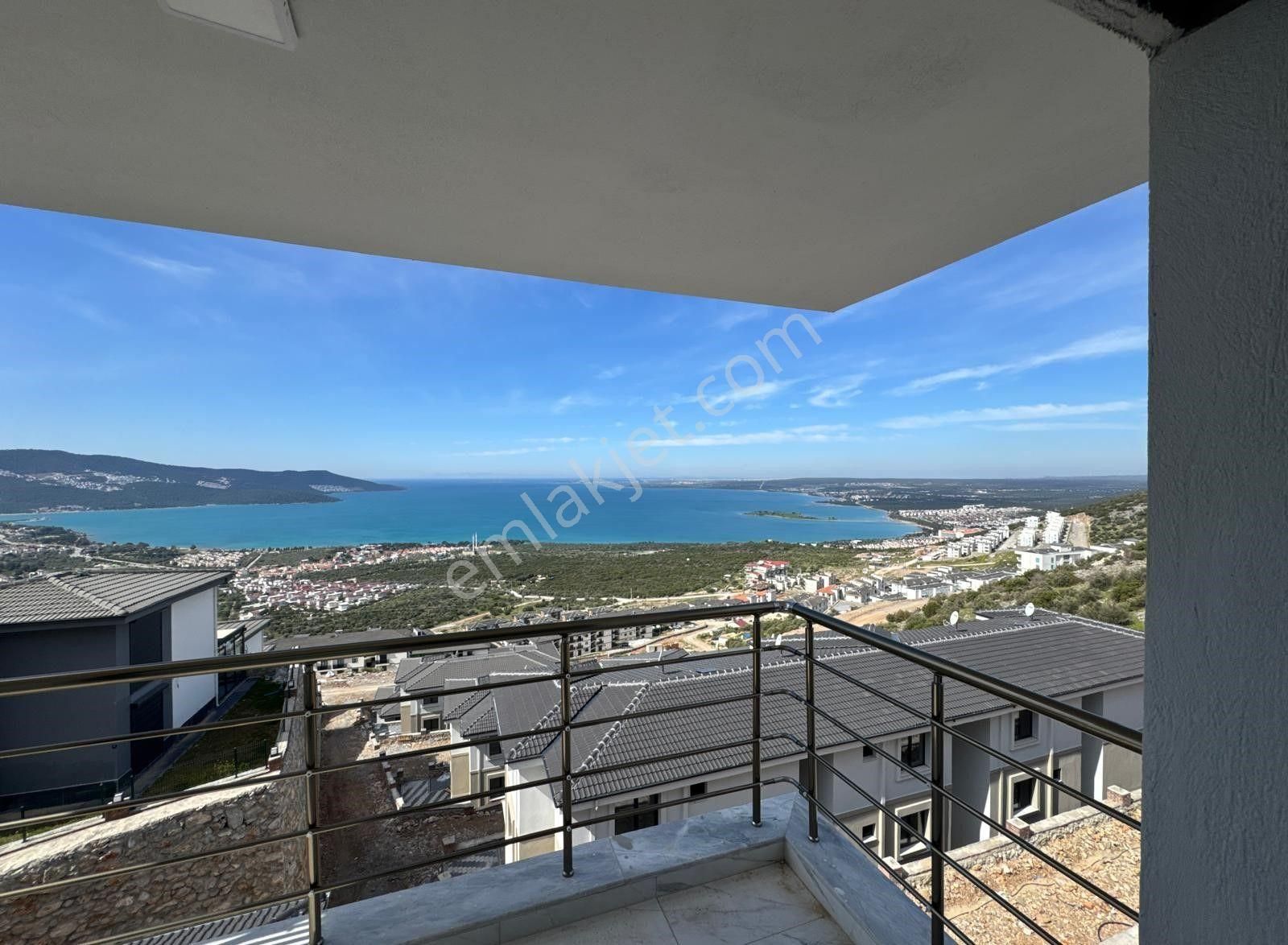 Havuzlu Site İçinde 2+1 Sıfır Yapı Daireler - Görsel 12