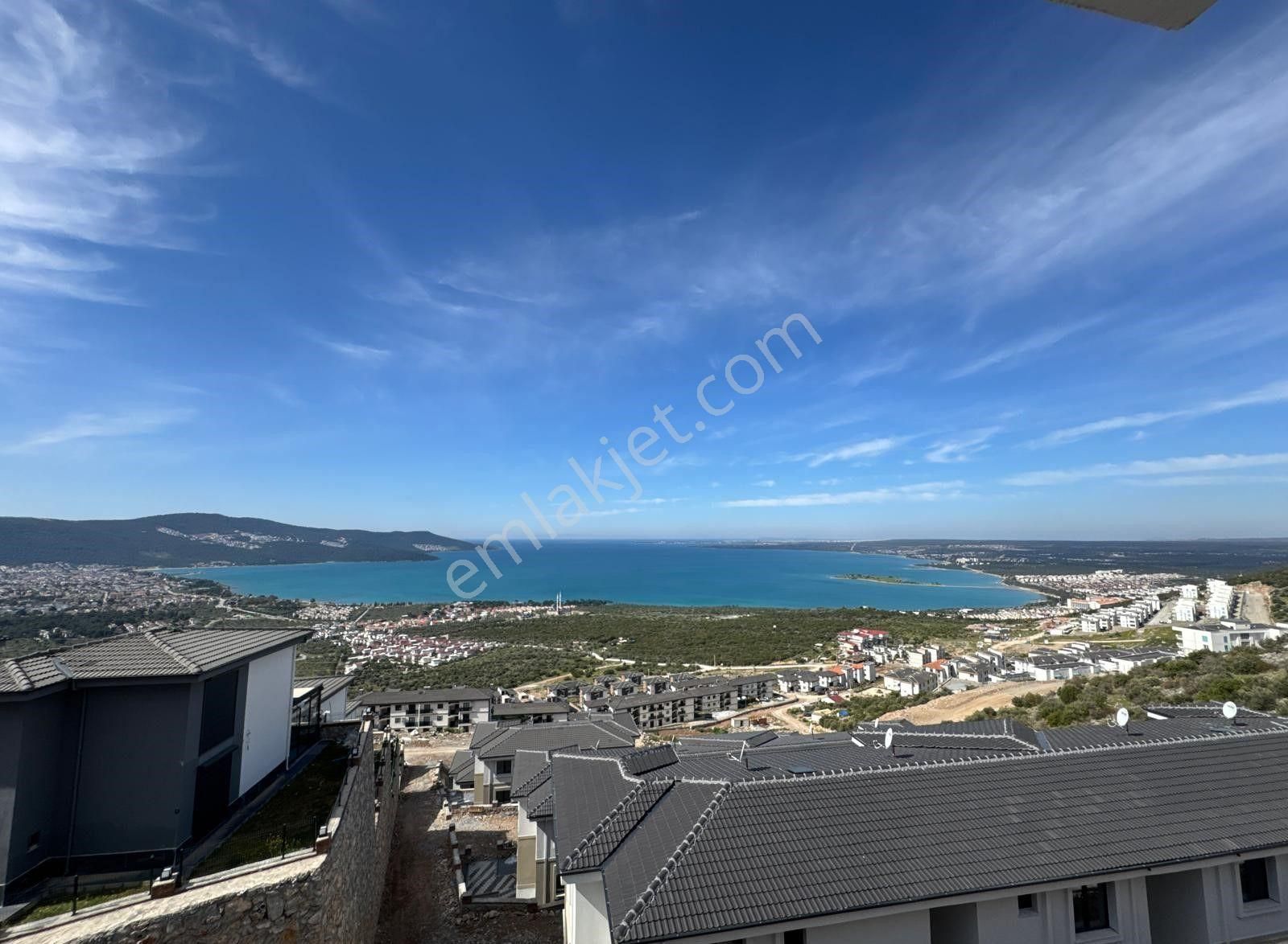 Havuzlu Site İçinde 2+1 Sıfır Yapı Daireler - Görsel 9