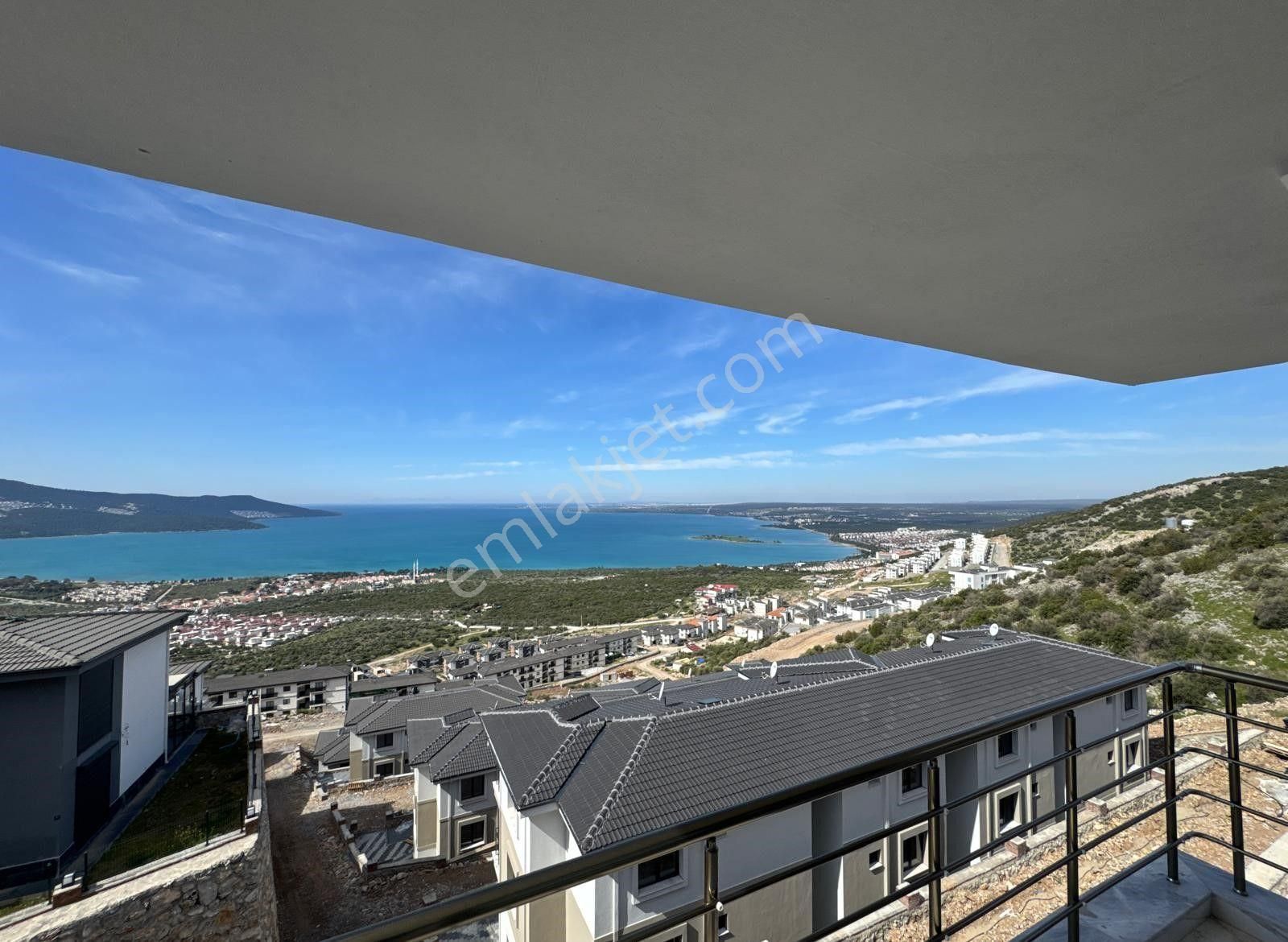 Havuzlu Site İçinde 2+1 Sıfır Yapı Daireler - Görsel 11