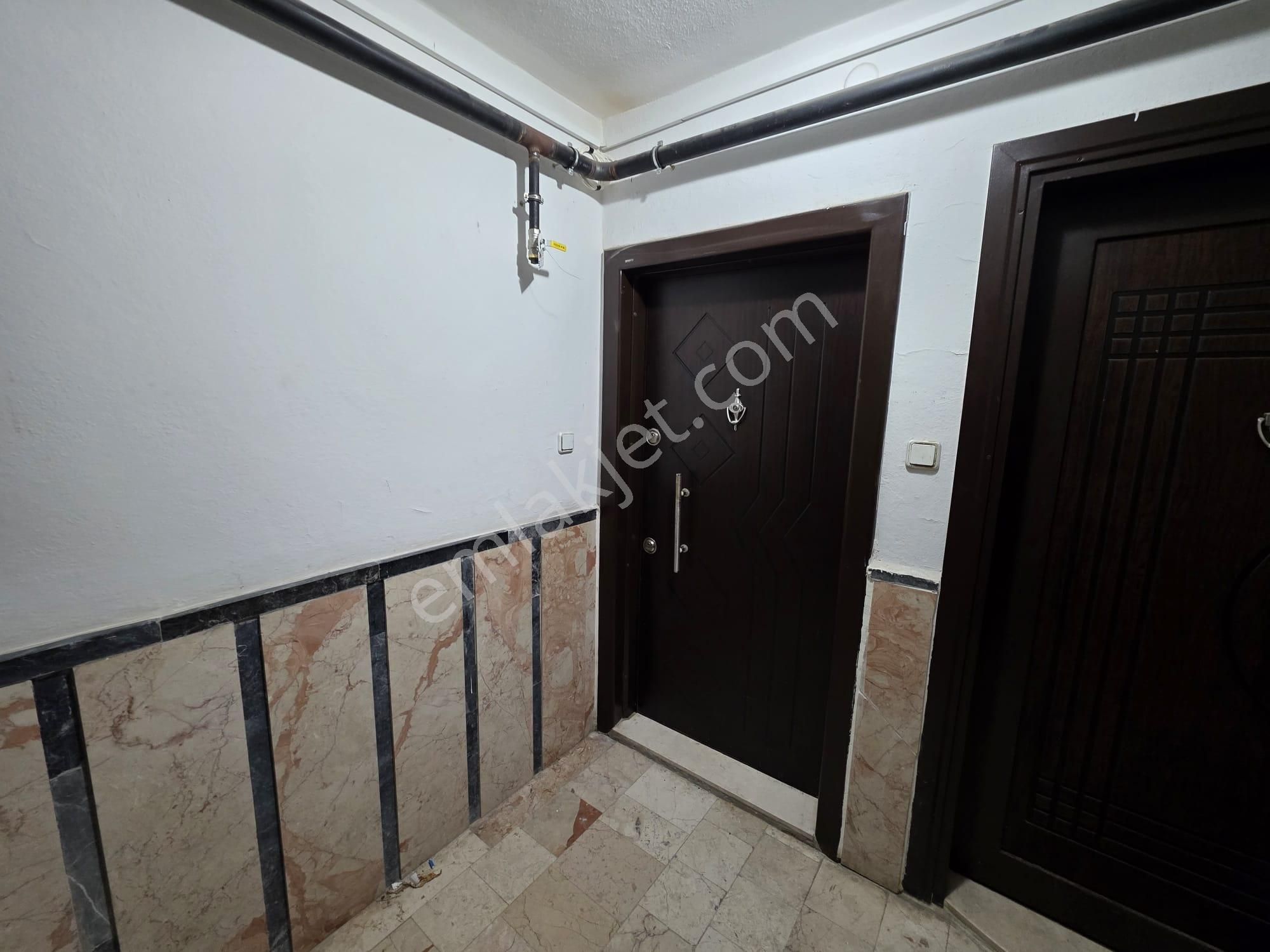Irmaksudan Akçayda Masrafsız Konforlu 3+1 Ayrı Mutfak Daire - Görsel 33