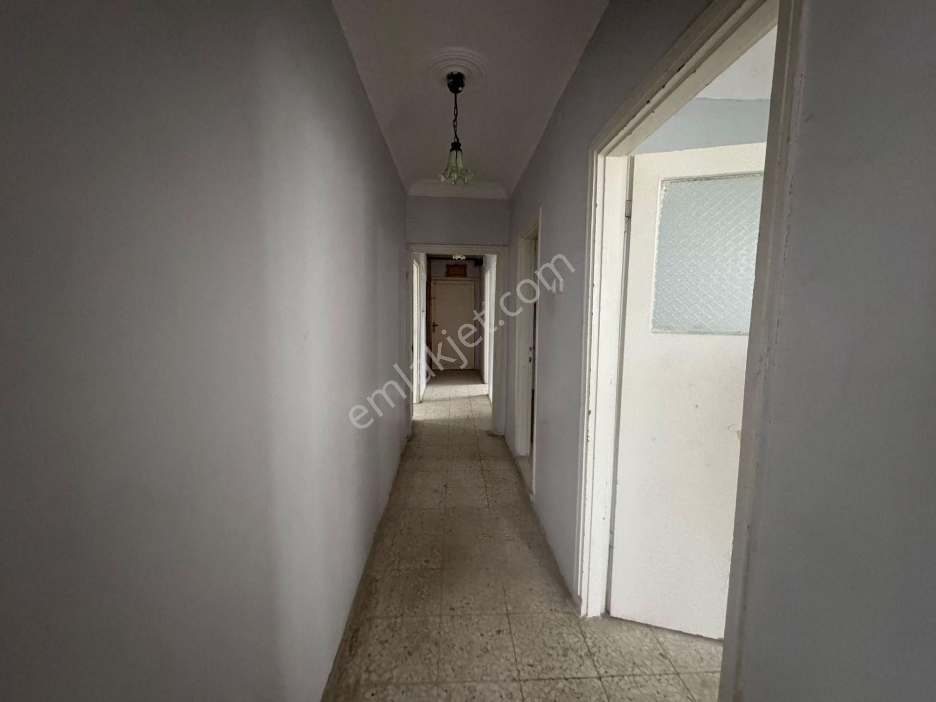Metin Gayrimenkul'den Yenişehir Bahçelievlerde Kiralık 3+1