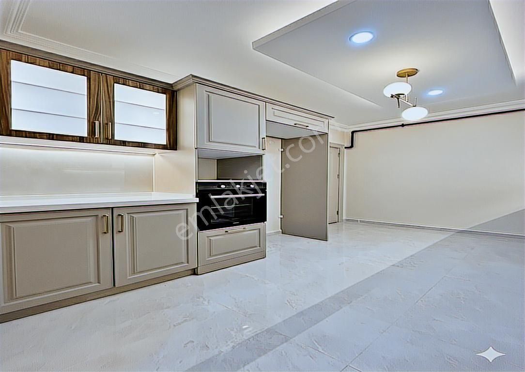 Metrobüse 6 Dk İskanlı Geniş M2 Butik Site 3+1 Satılık Daire - Görsel 4