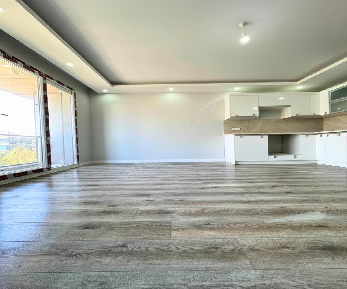 Güzel City'den Eşsiz Deniz Manzaralı Lüks Projede 3+1 Dubleks! - Görsel 13