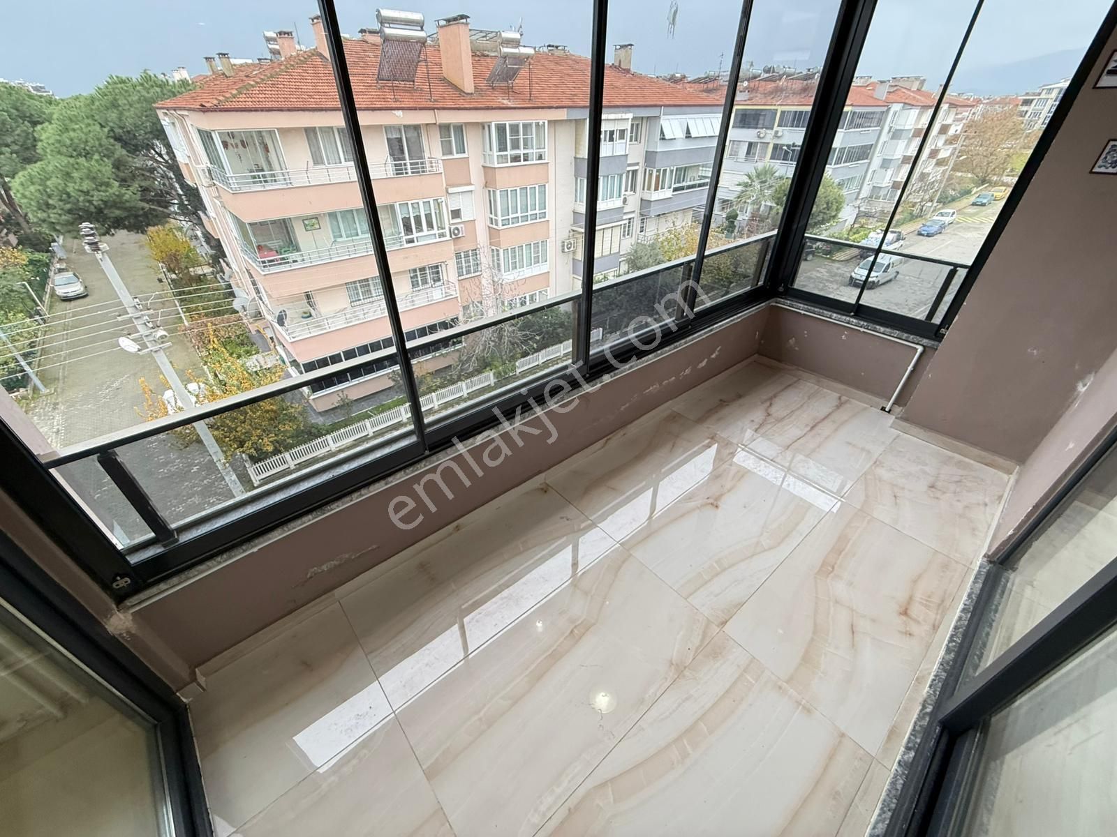 ▀▄parla'dan Akçayda Lüx Geniş Ön Cephe Satılık 3+1daire▀▄ - Görsel 6