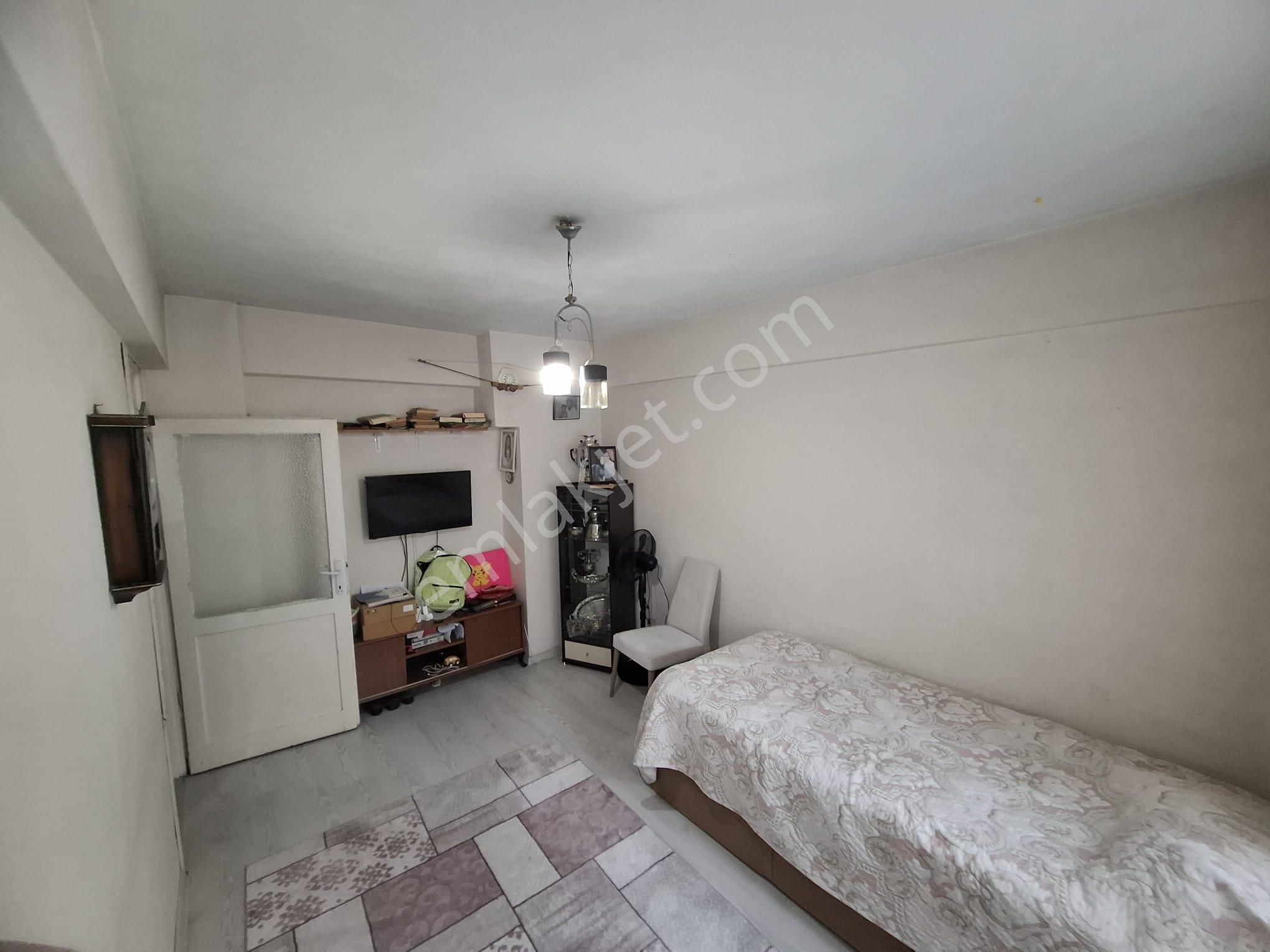 İzmir Karşıyaka'da Kiralık 3+1 Daire - Görsel 14