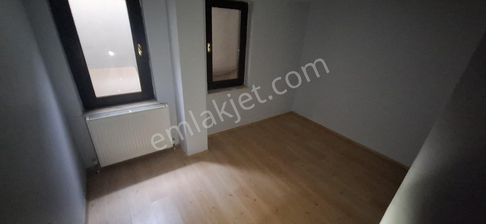 Altındağ - Beşikkaya Mahallesinde Caddeye Yakın 2+1 Kiralık Daire !!! - Görsel 12