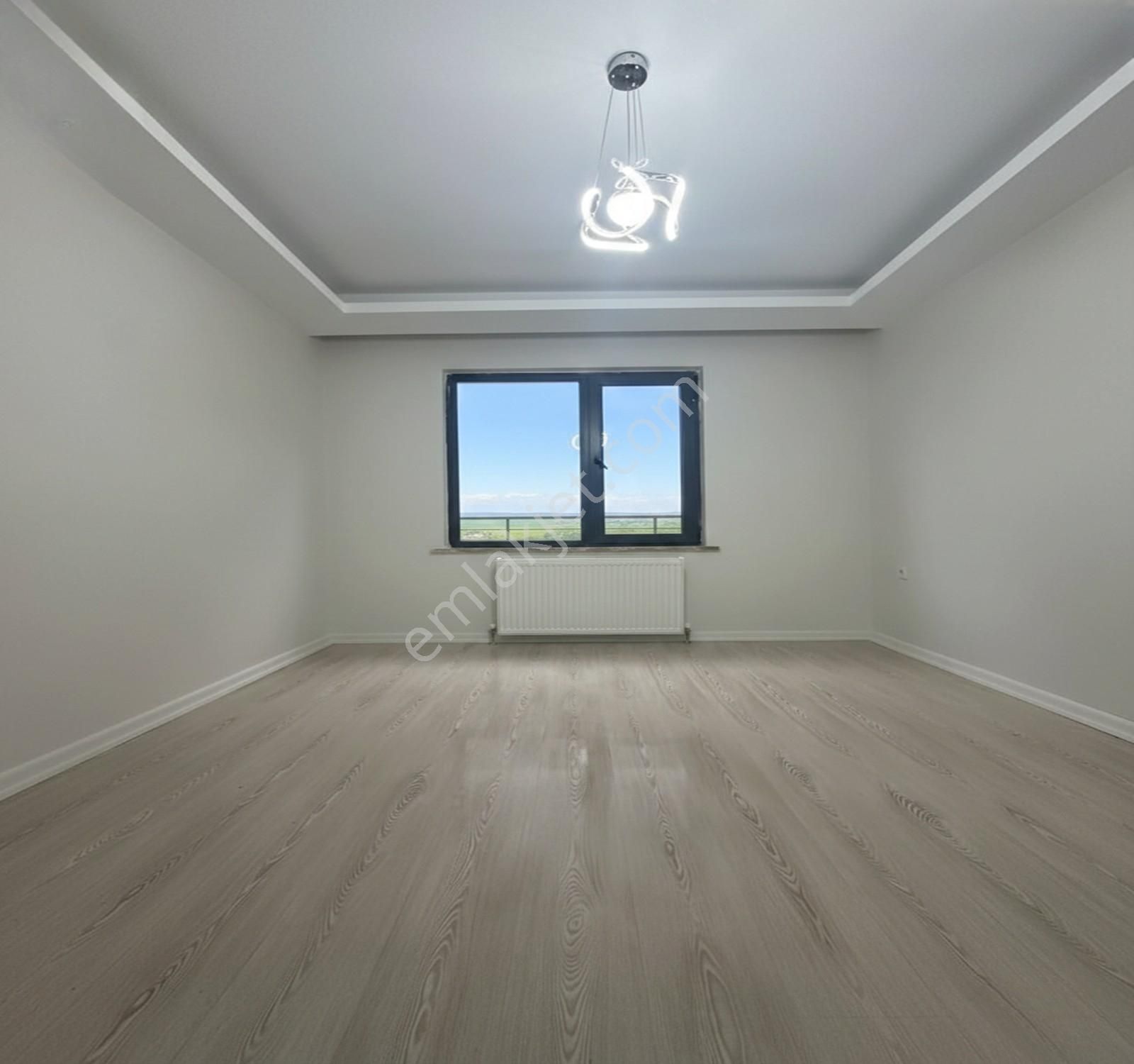 [güzel City]deniz Manzaralı 80 M² Bahçe Kullanımlı Olan 2+1 Daire - Görsel 5