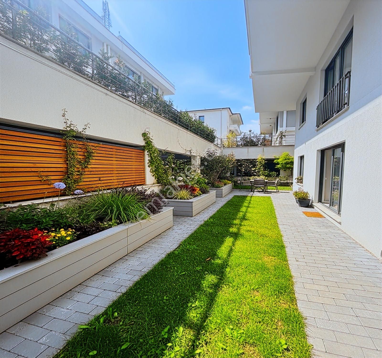 [güzel City]deniz Manzaralı 80 M² Bahçe Kullanımlı Olan 2+1 Daire - Görsel 25