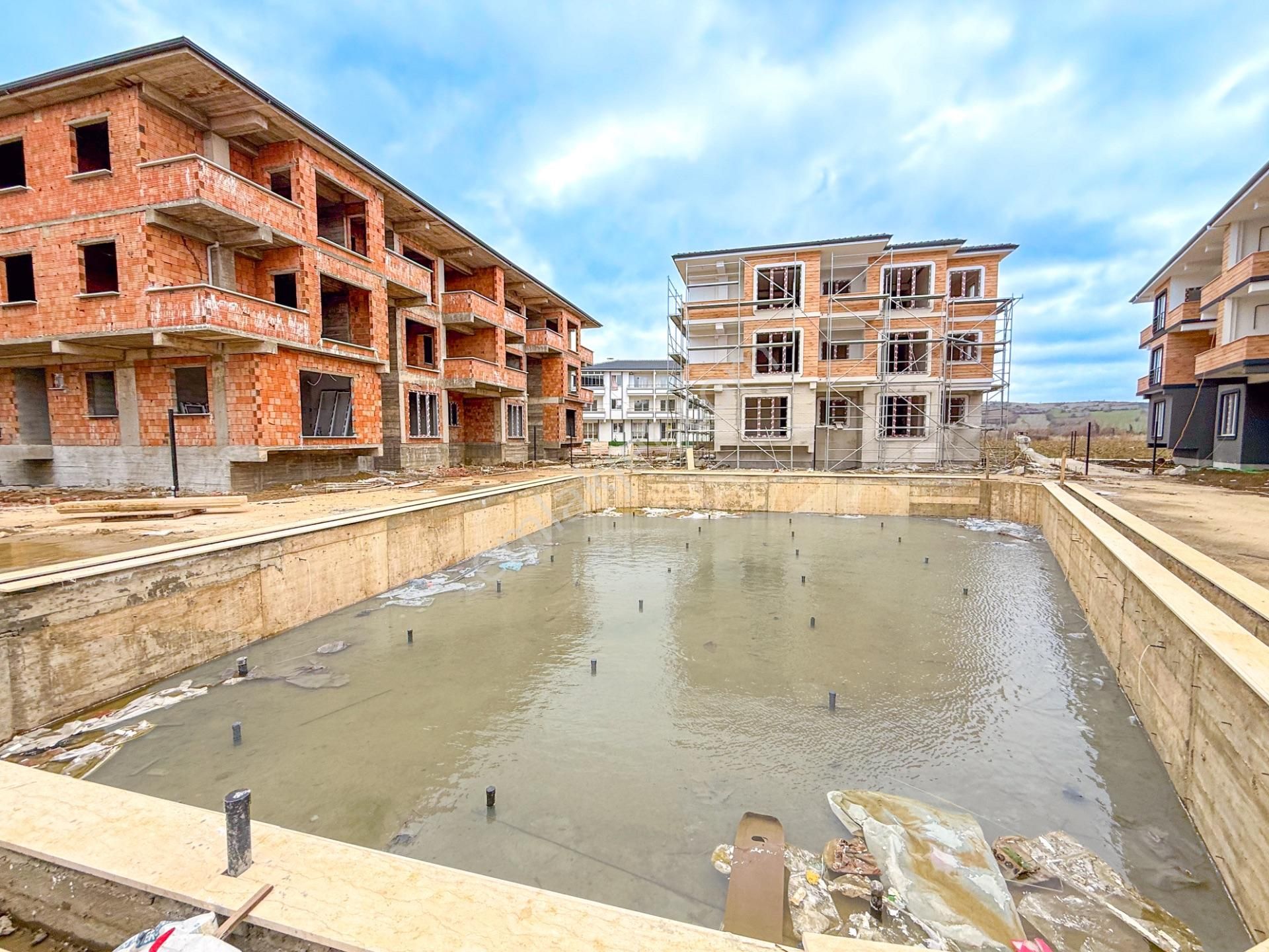 Kumbağ'da Lüks Havuzlu Ova Kent 2 Sitesinde Satılık 2+1 Daireler - Görsel 8